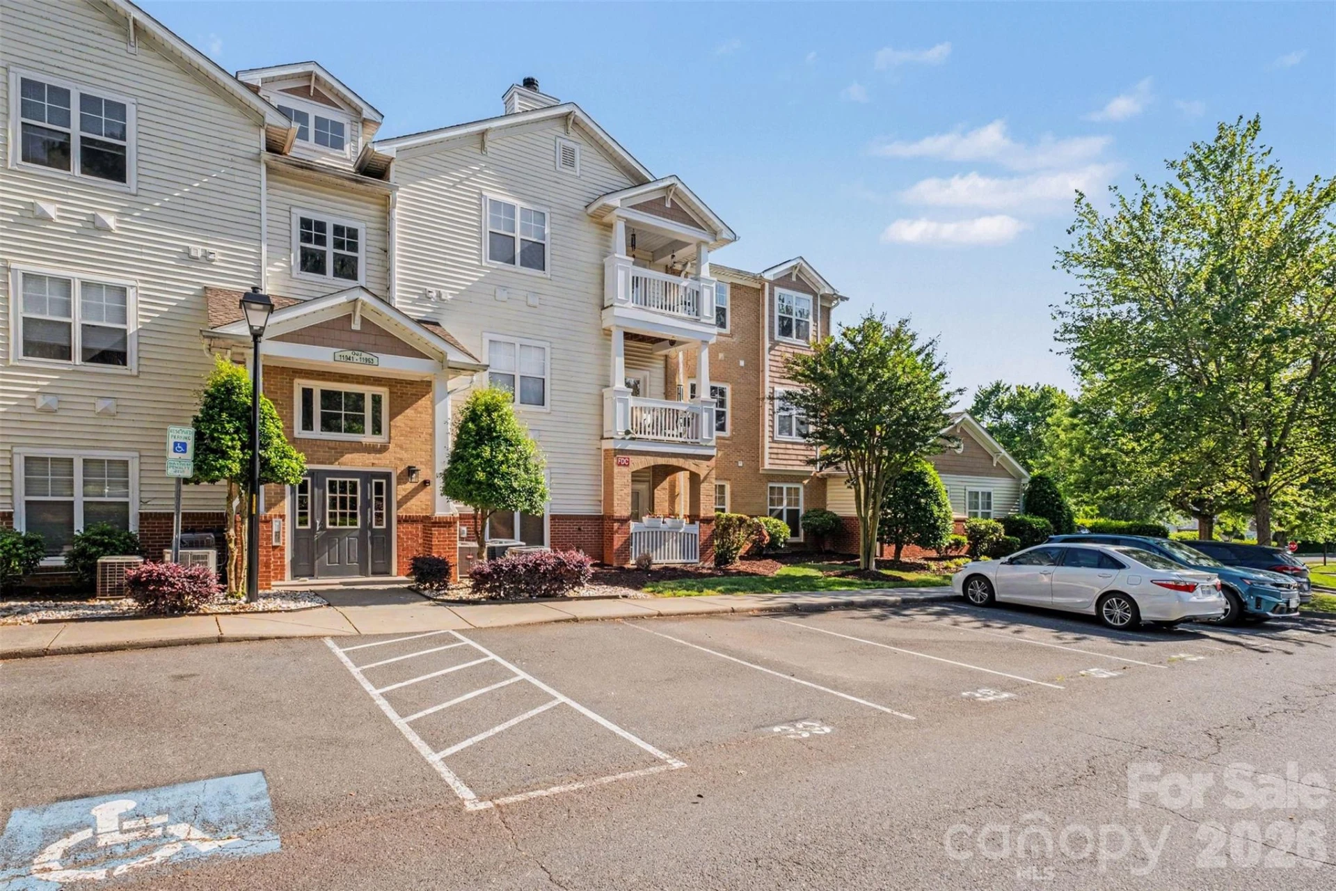11945 Ridgeway Park Drive - Photo 34