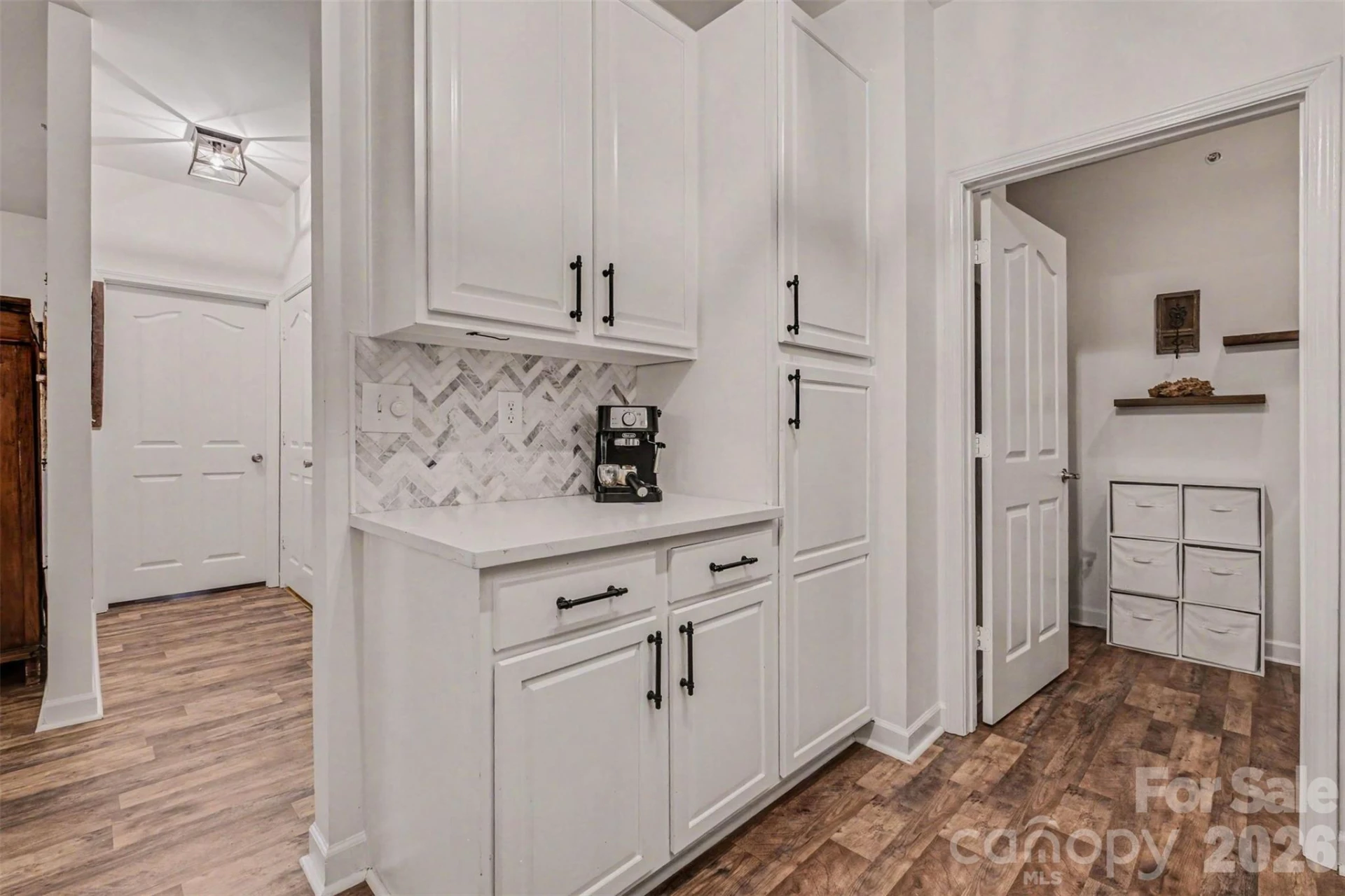 11945 Ridgeway Park Drive - Photo 9