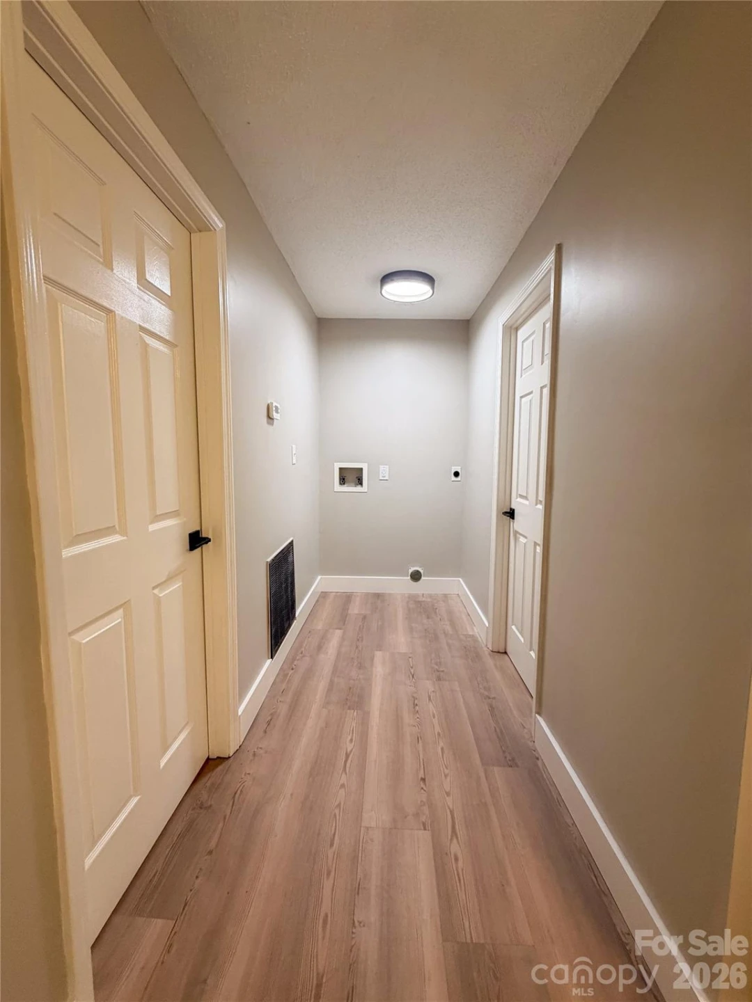 3910 Oakwood Circle - Photo 16