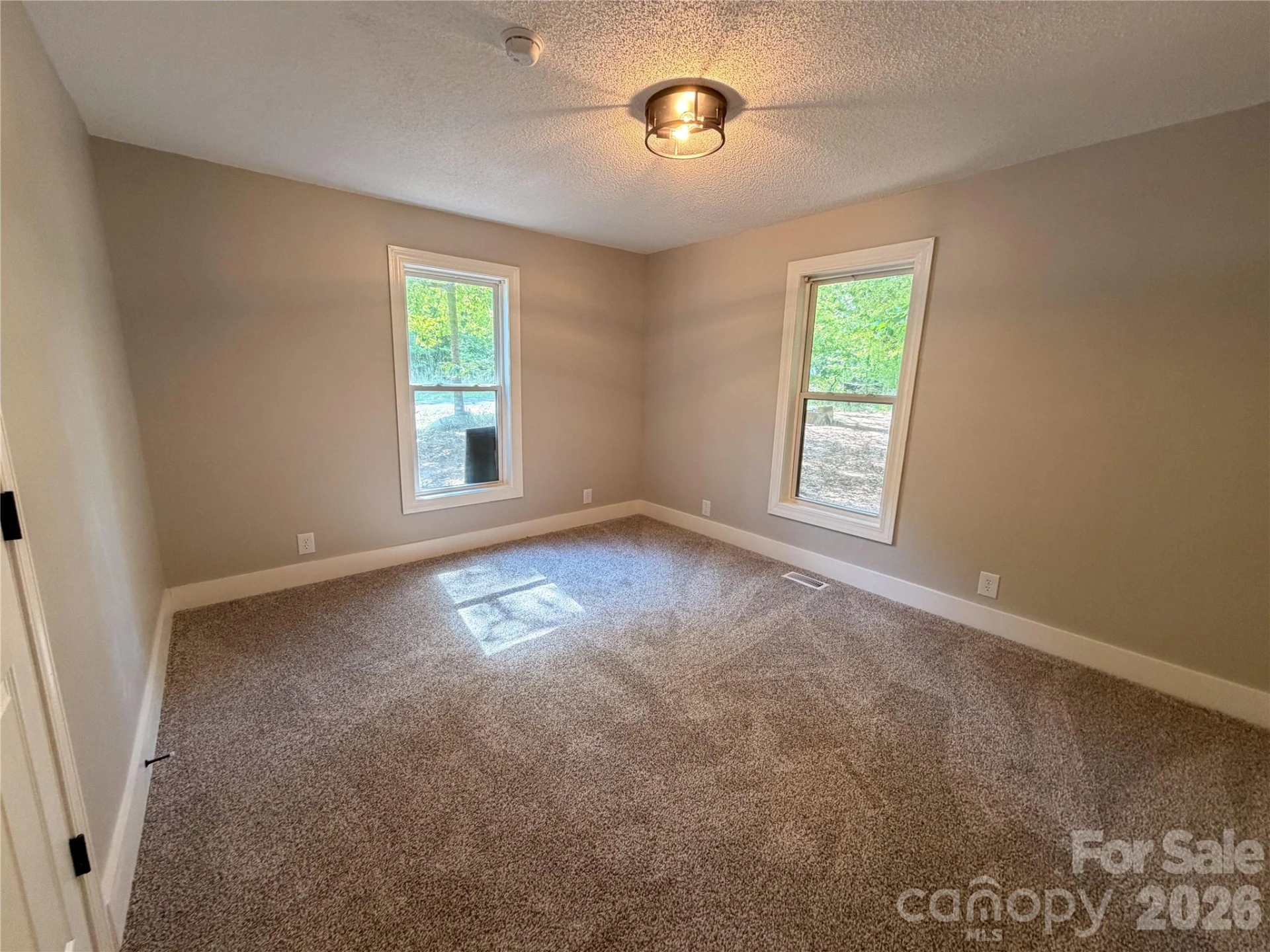 3910 Oakwood Circle - Photo 9
