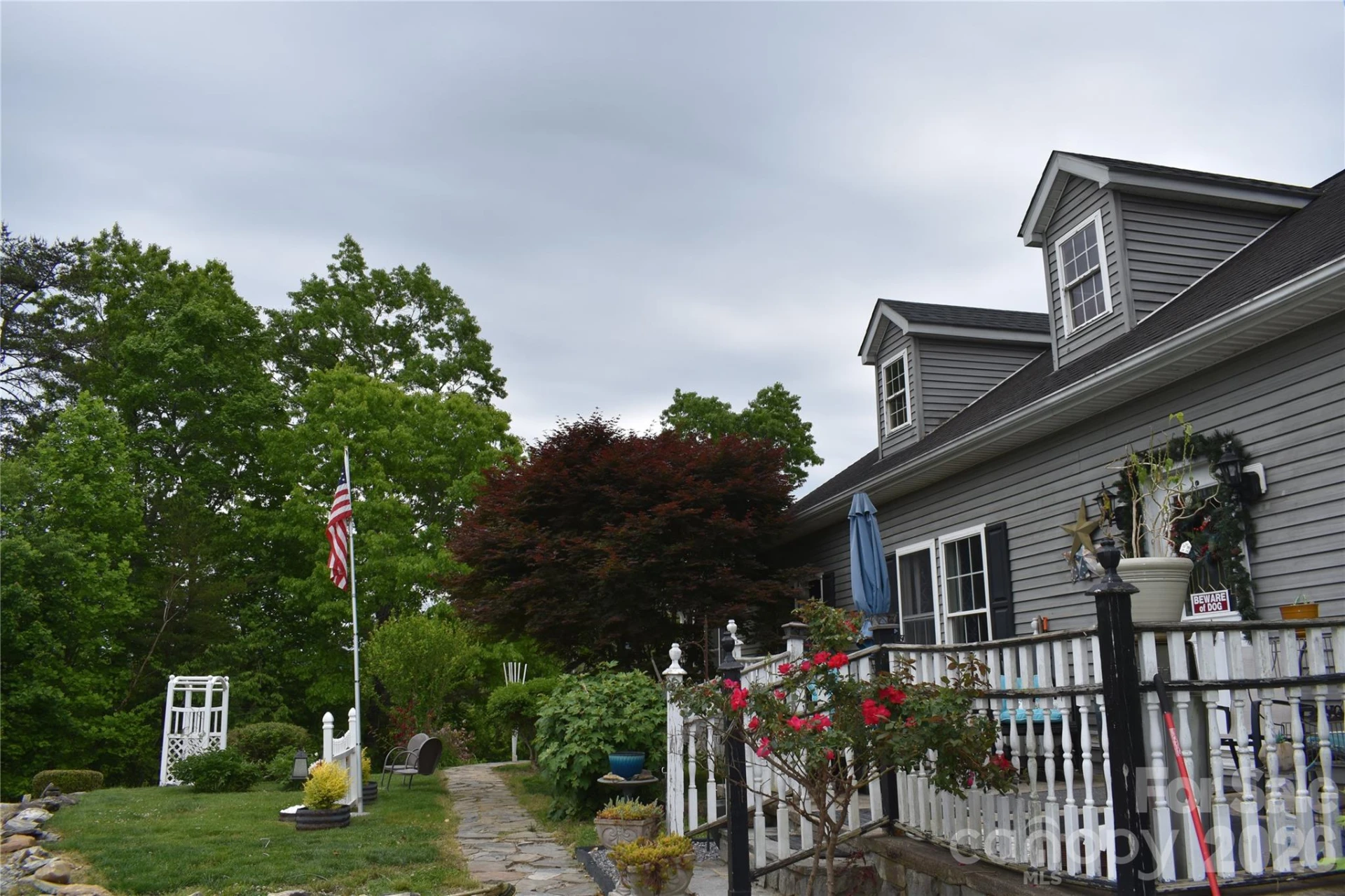 25 Triton Way - Photo 3