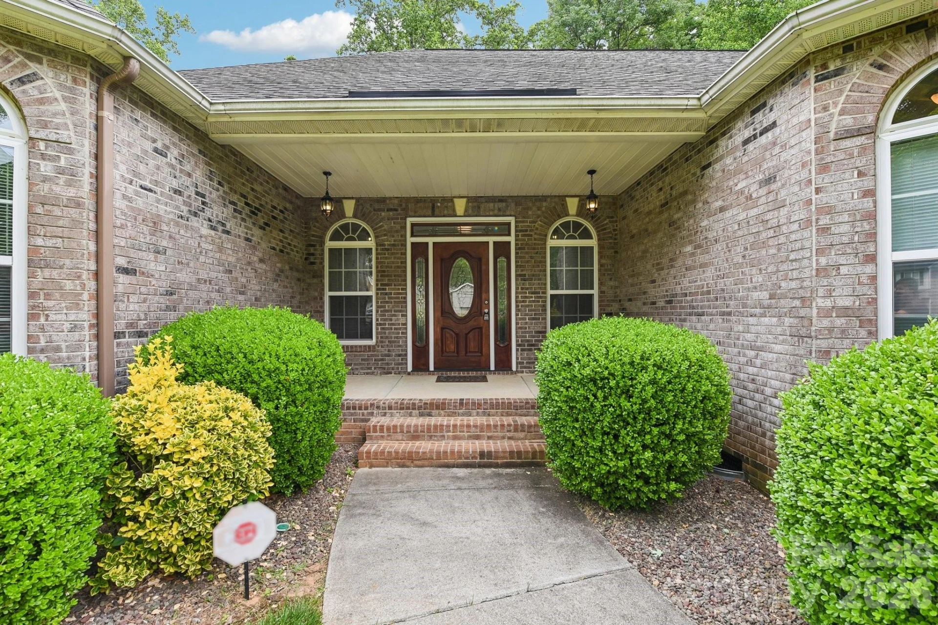 12200 Bronx Drive - Photo 4
