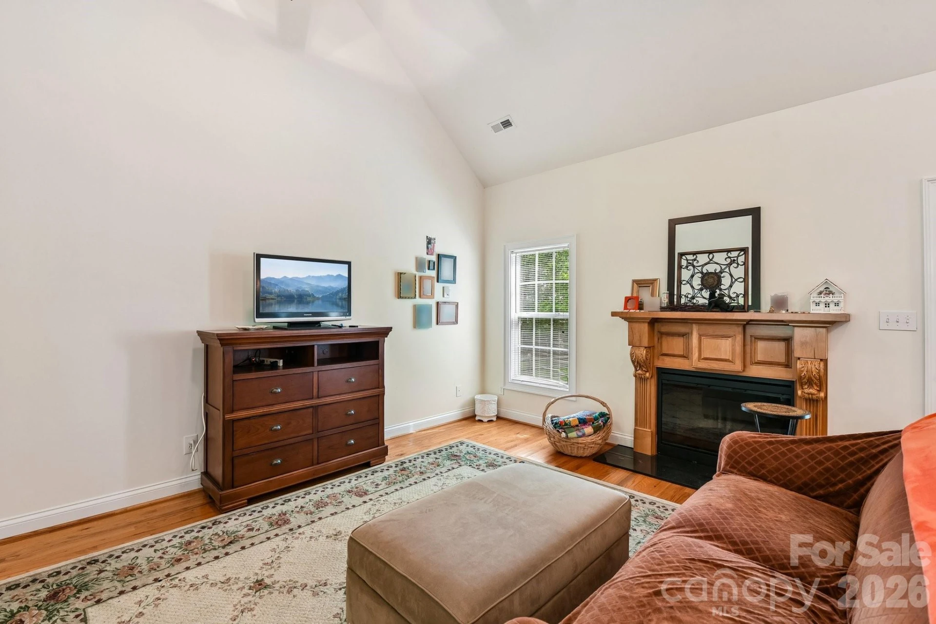 12200 Bronx Drive - Photo 6