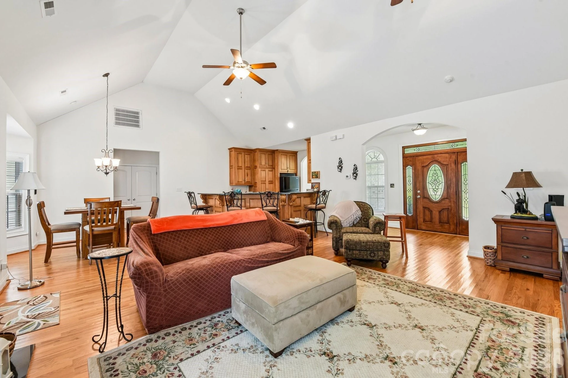 12200 Bronx Drive - Photo 8
