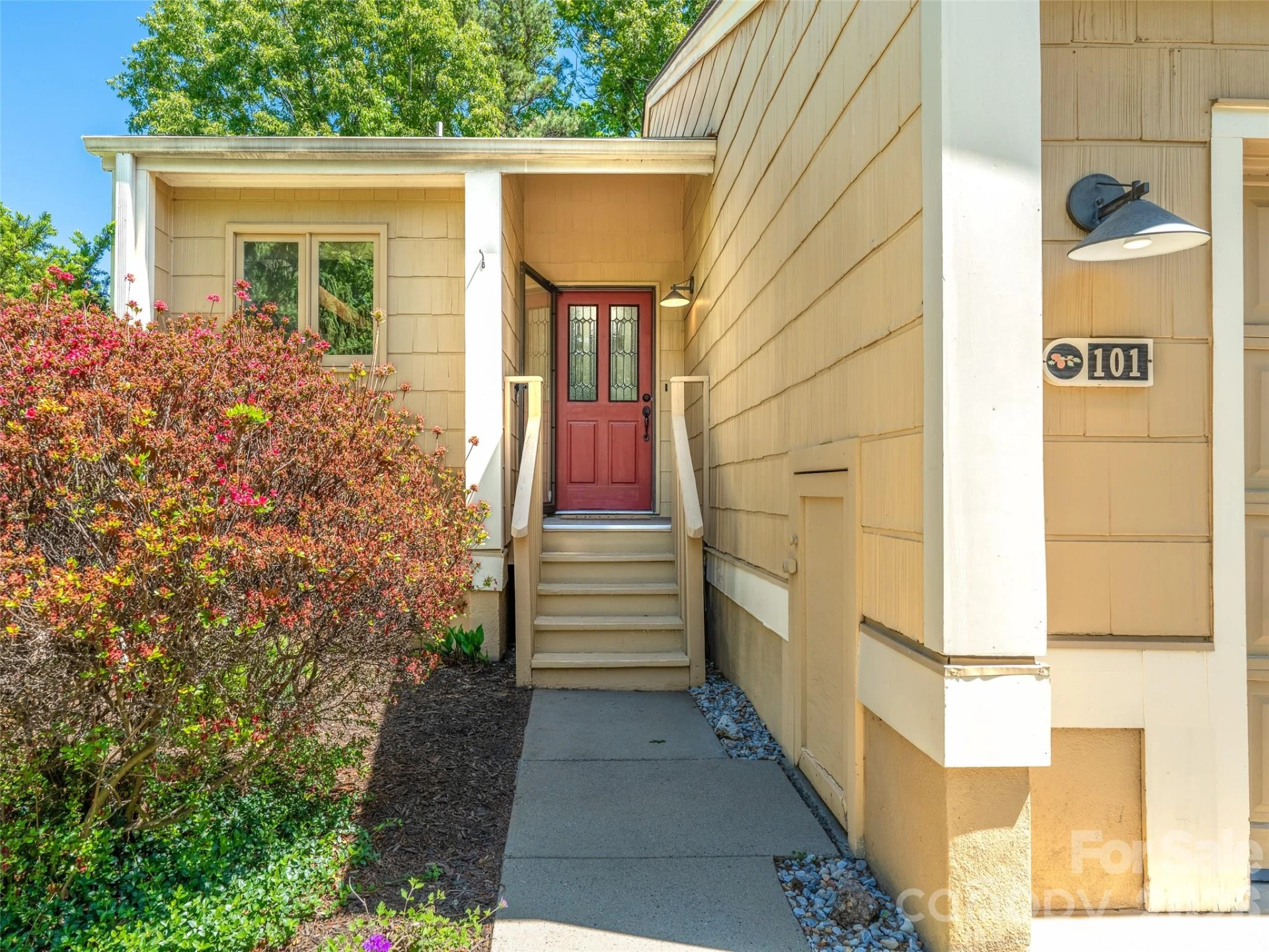 101 Beaver Ridge Road - Photo 3
