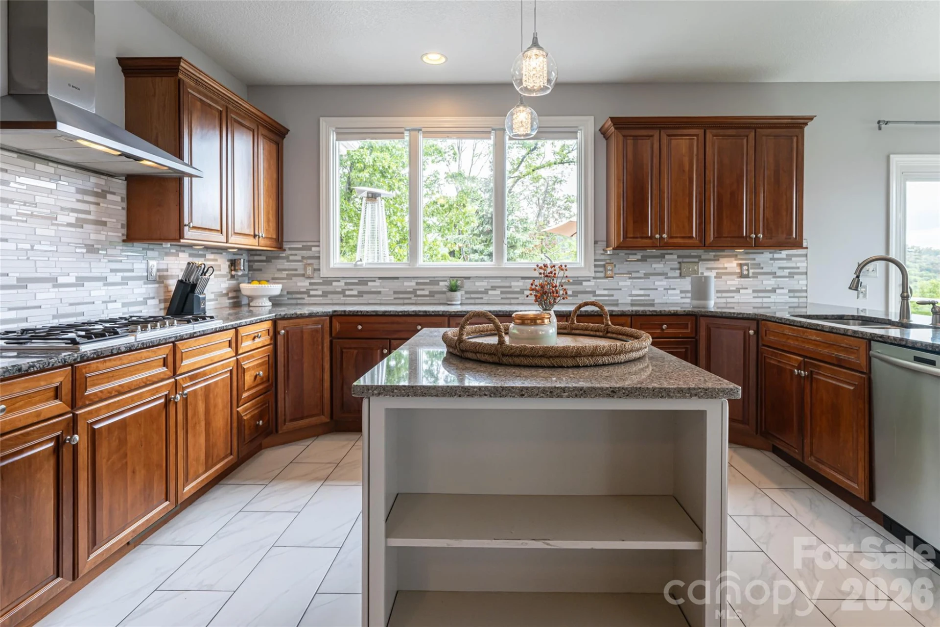 153 Mills Place - Photo 3