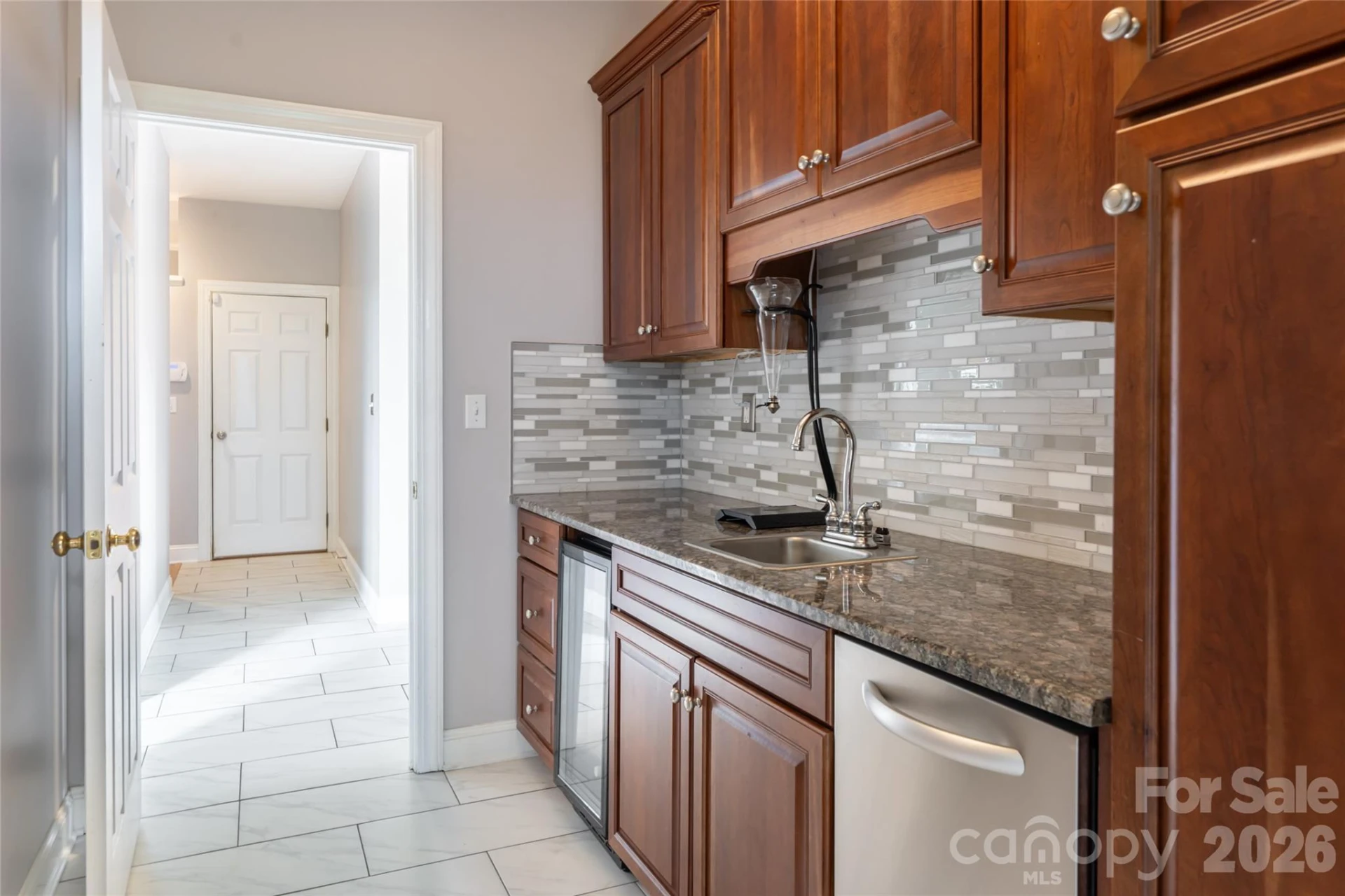 153 Mills Place - Photo 18