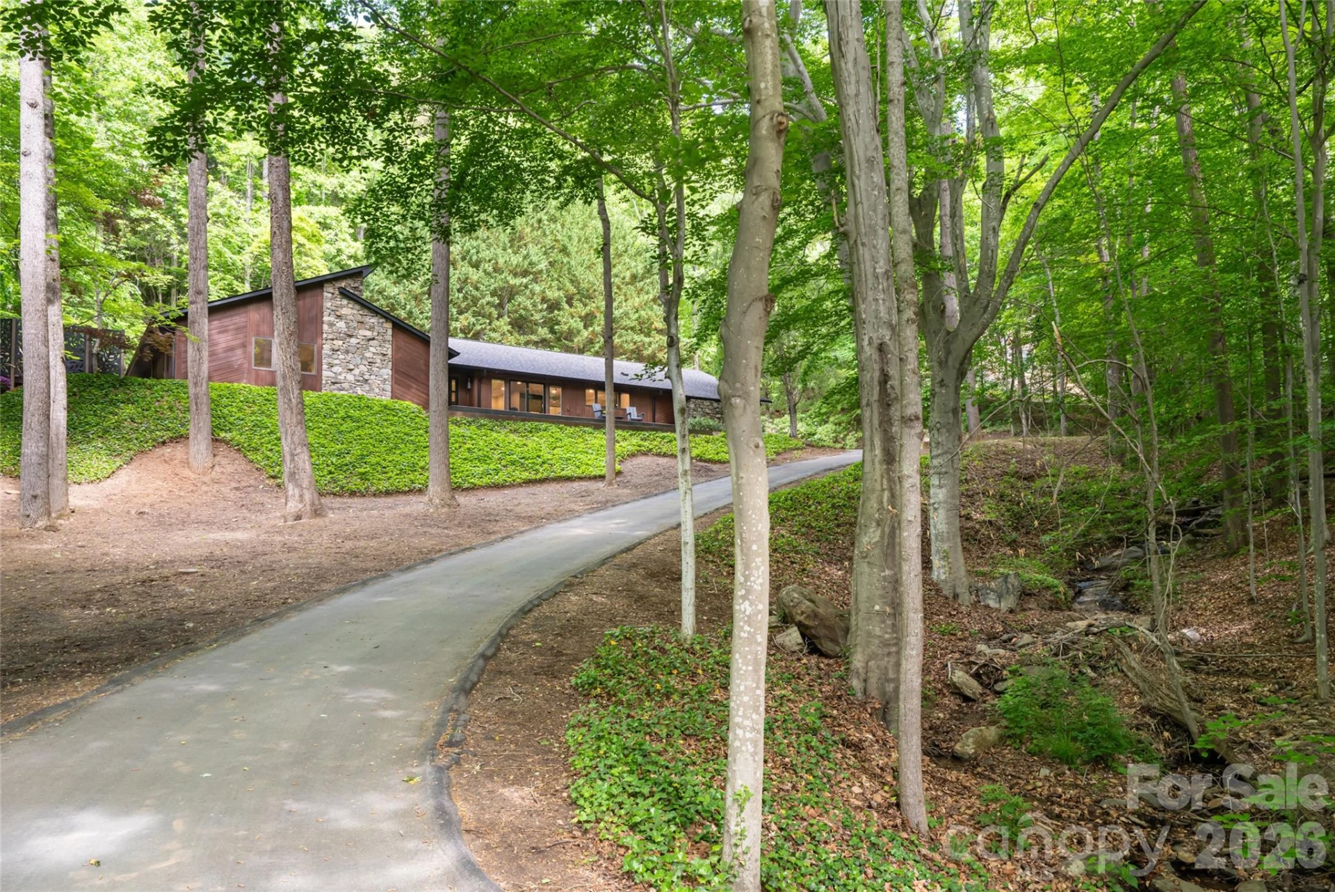 144 Sondley Parkway - Photo 2