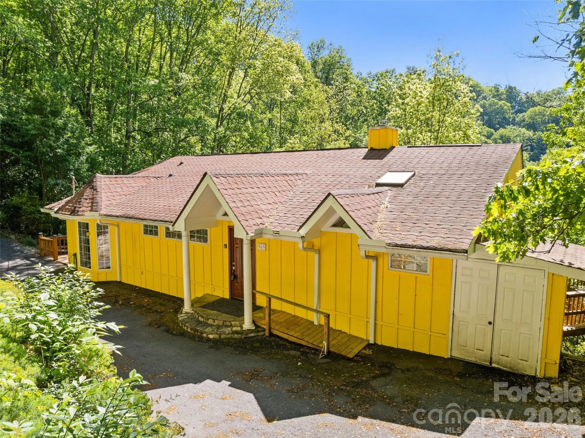 969 Mountain View Drive - Photo 26