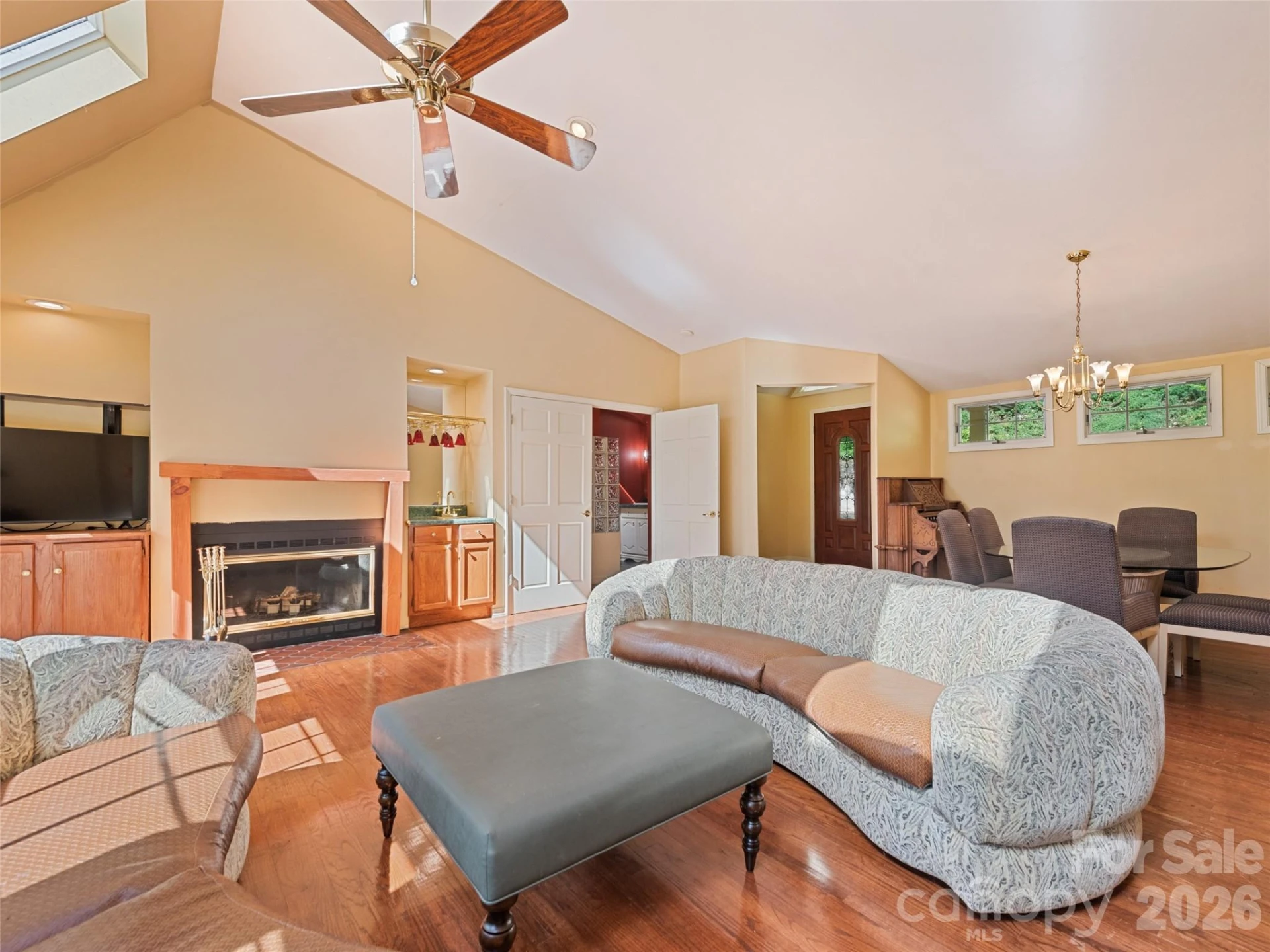 969 Mountain View Drive - Photo 6