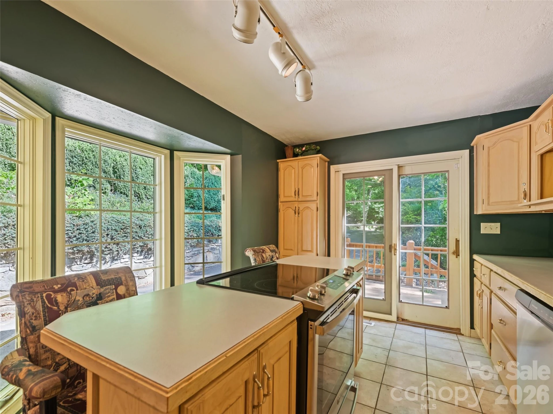 969 Mountain View Drive - Photo 9