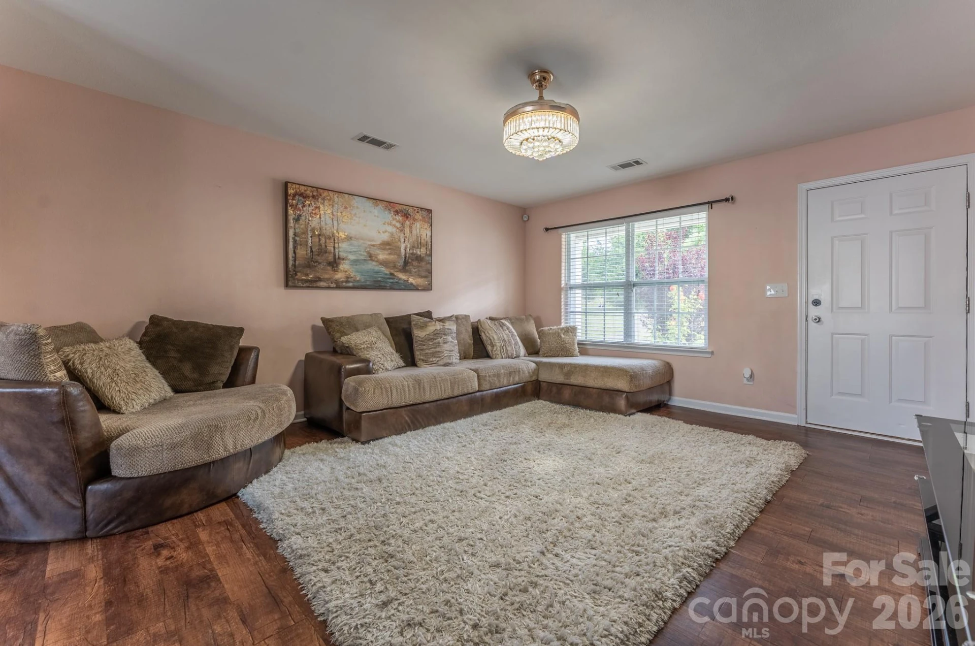 985 Sundance Drive - Photo 5