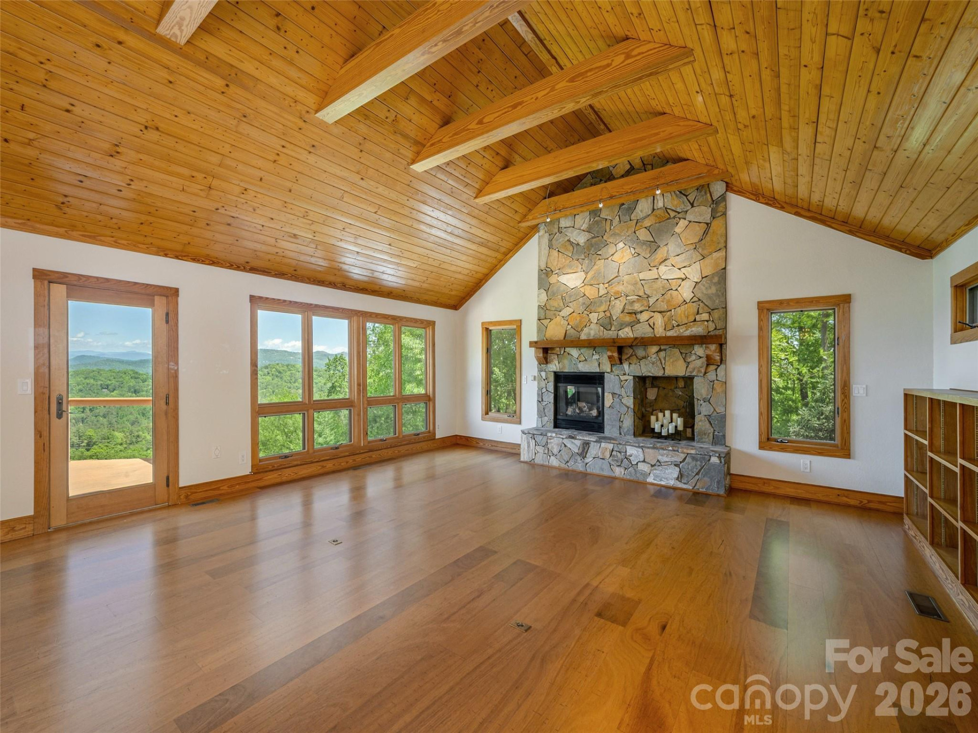 35 Carriage Forest Court - Photo 4