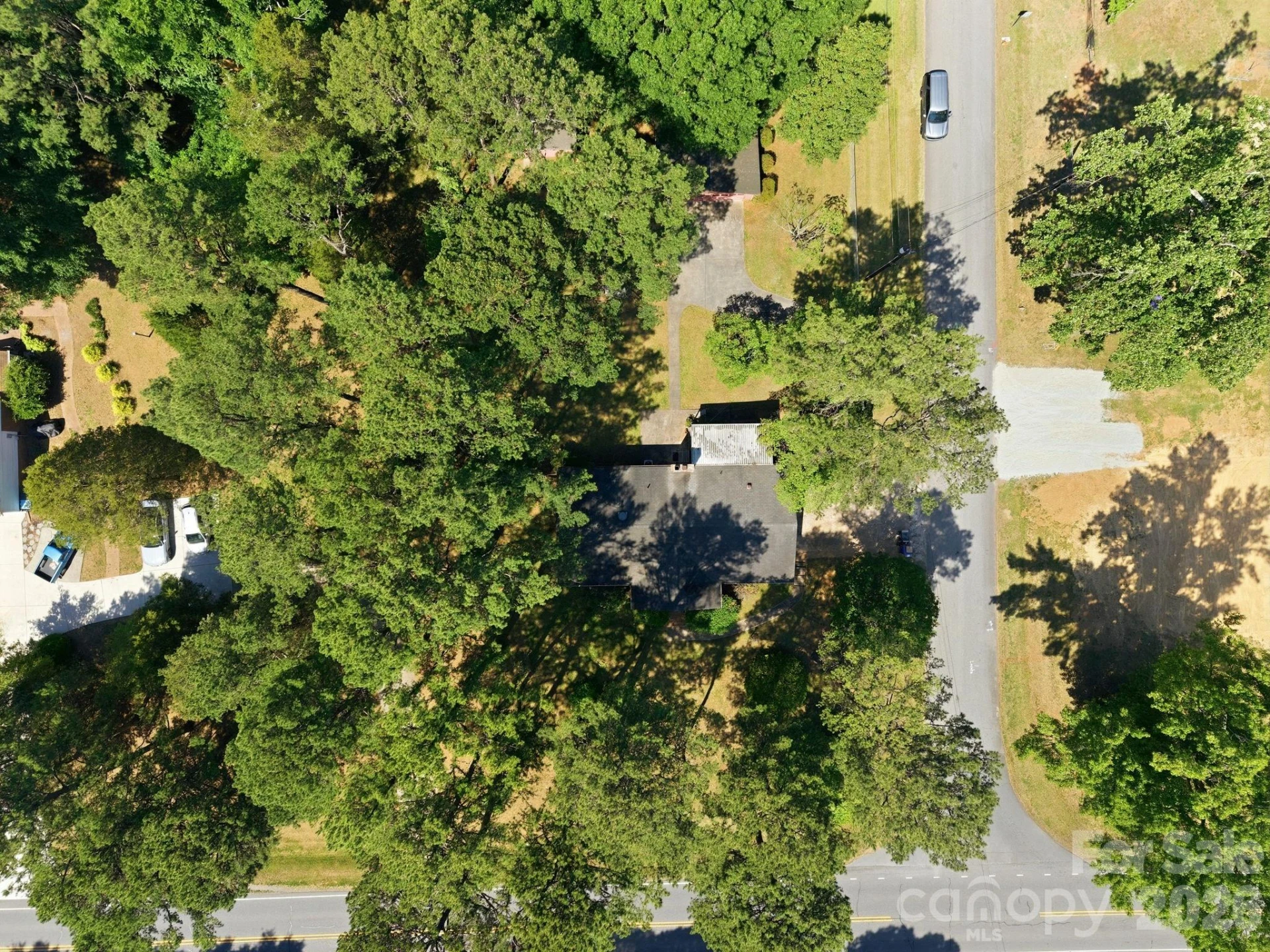 1001 Faith Road - Photo 15
