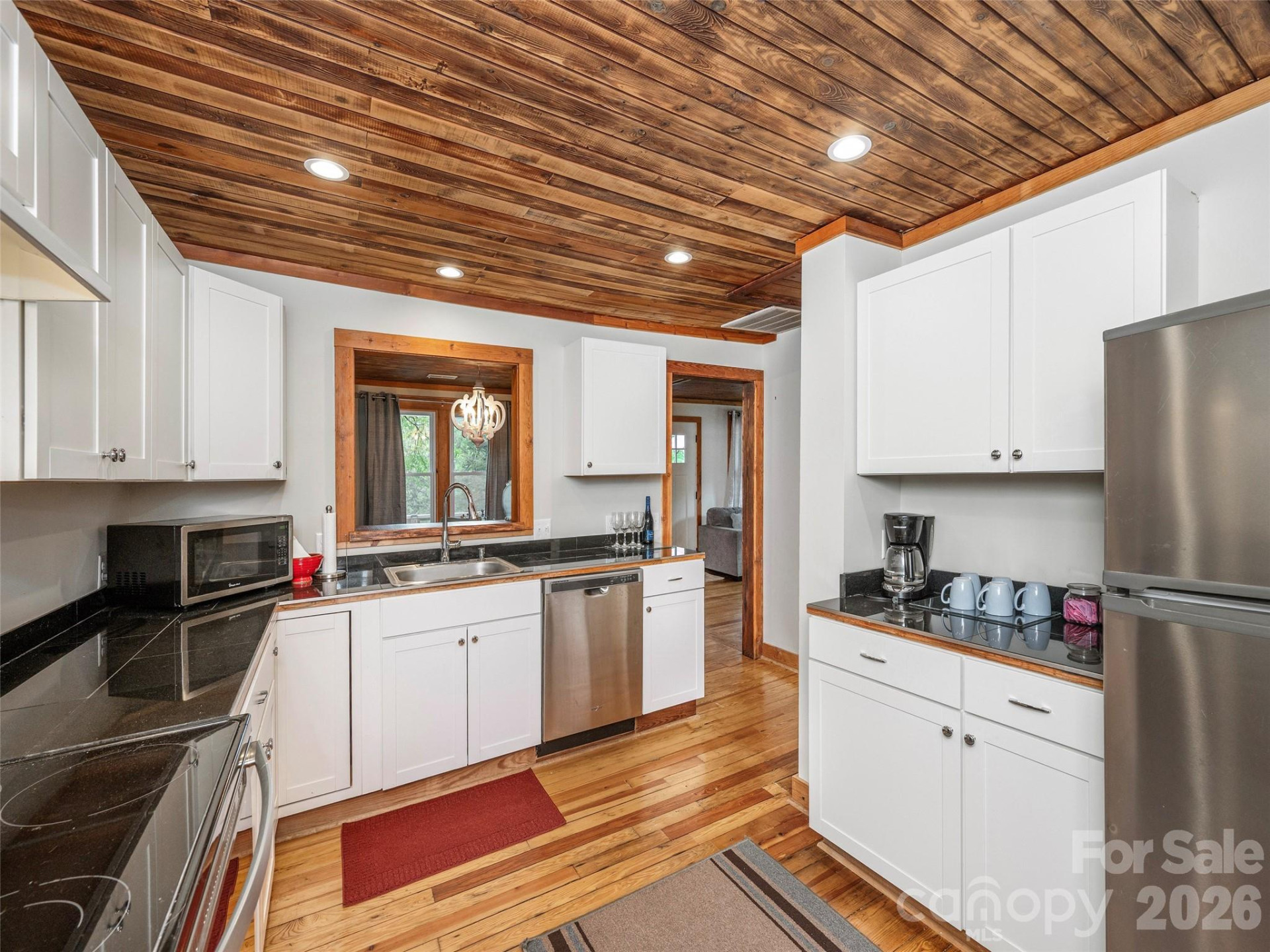 811 Miami Terrace - Photo 6