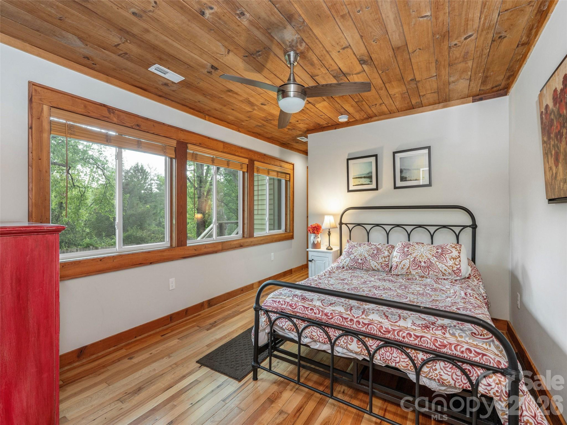 811 Miami Terrace - Photo 9