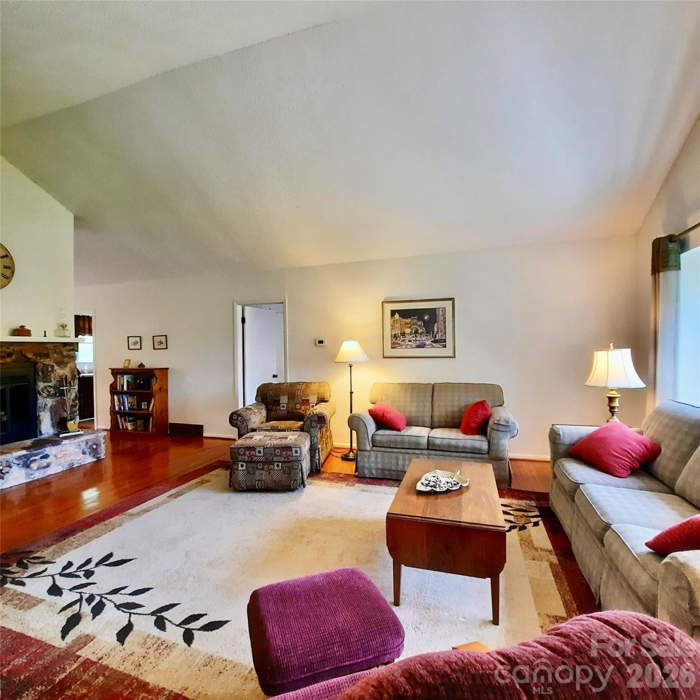 104 Richards Drive - Photo 3