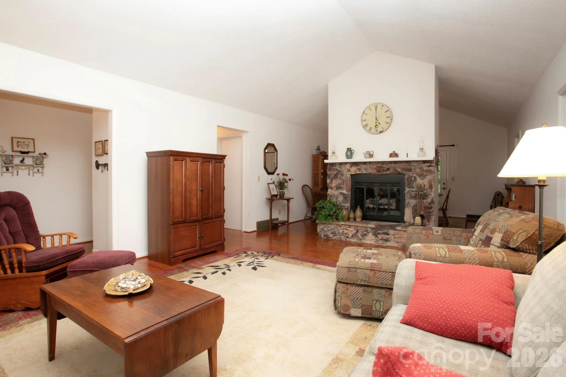 104 Richards Drive - Photo 6