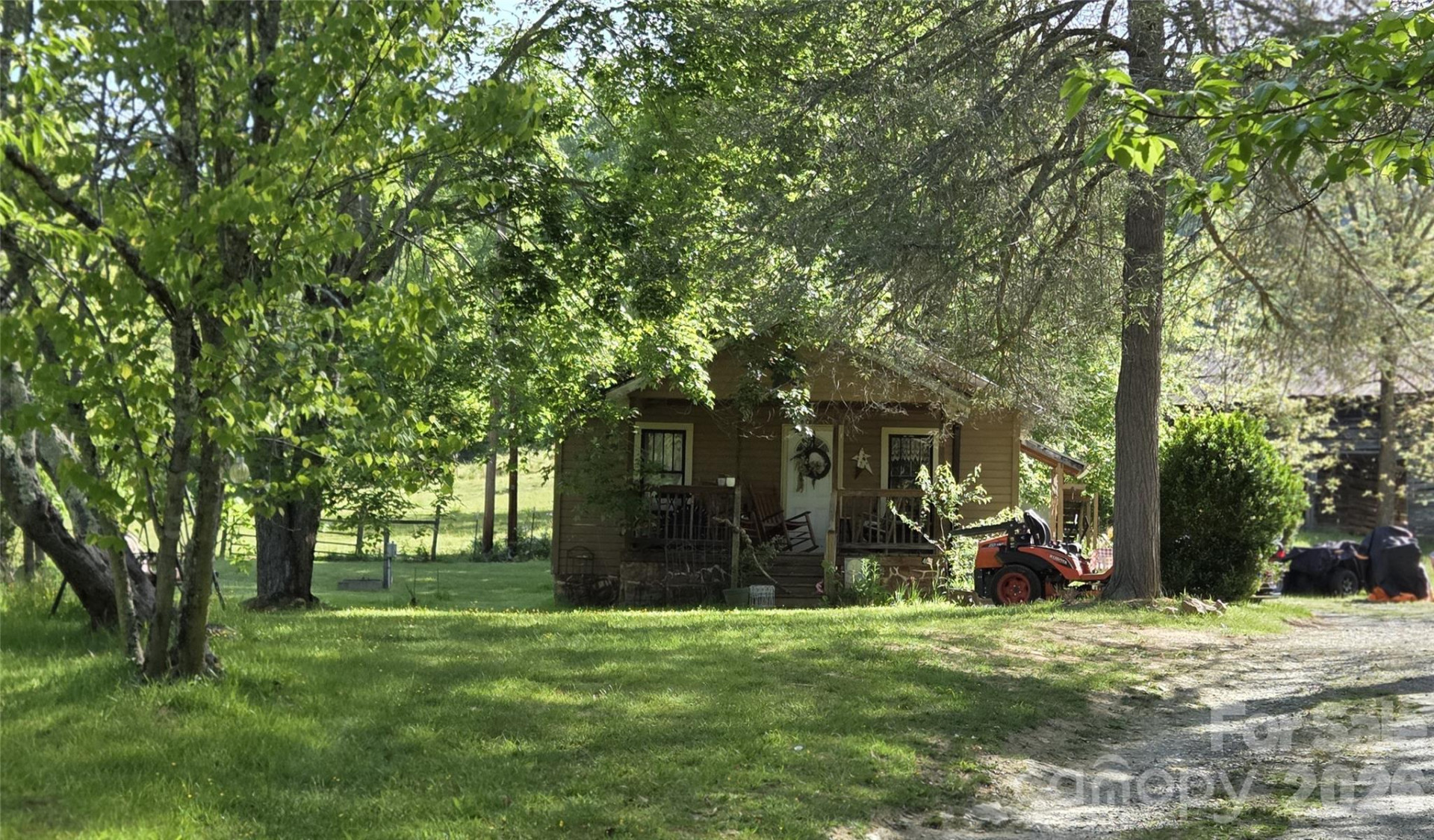 407 Spicewood Trail - Photo 9