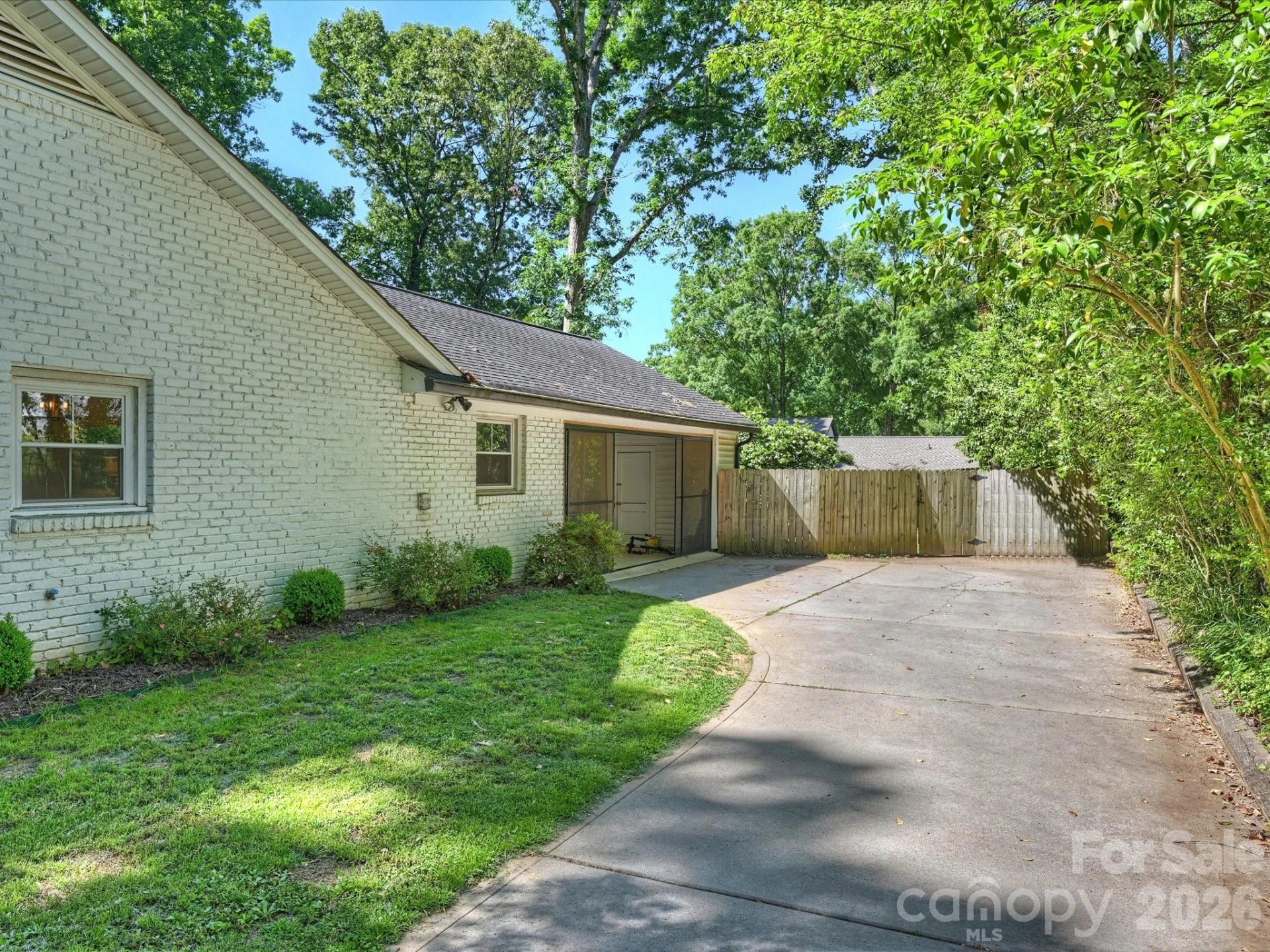 6610 Burlwood Road - Photo 29