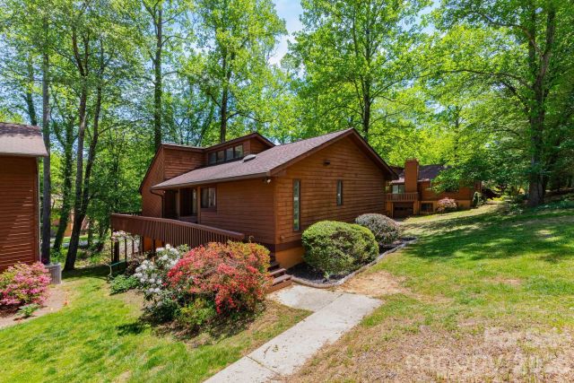 5 Wildwood Circle