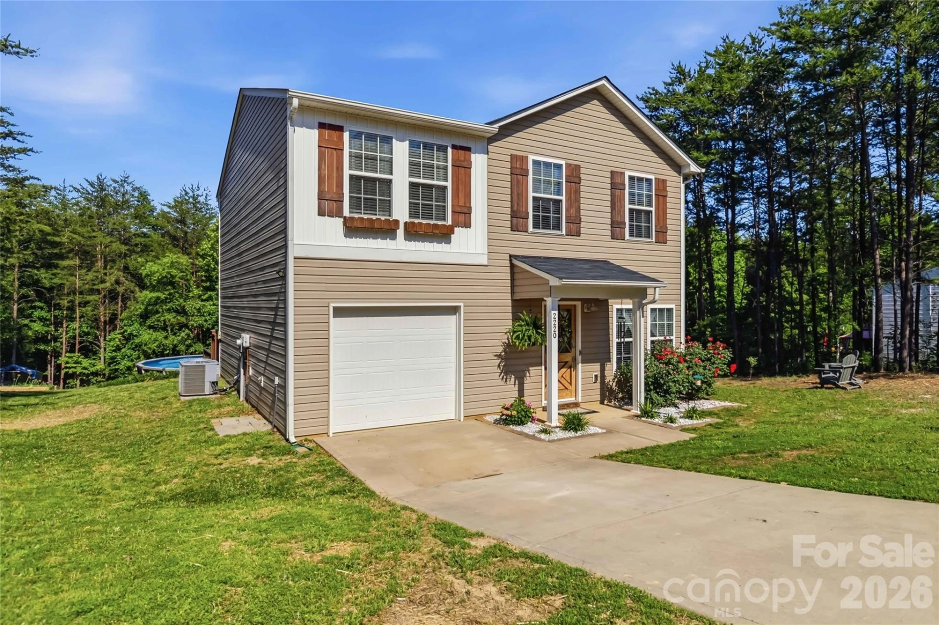 2220 Pinnacle View Drive - Photo 2