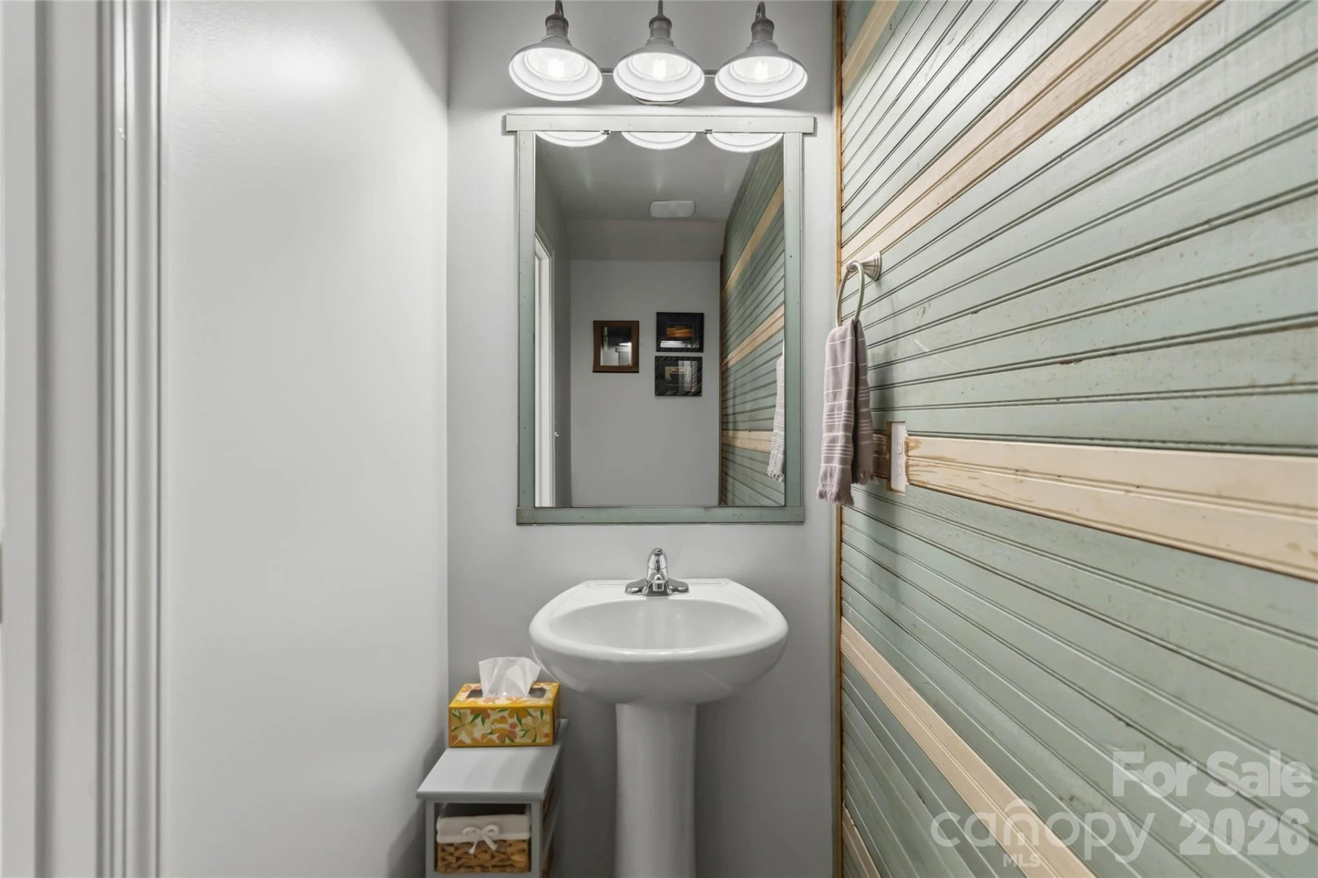 2220 Pinnacle View Drive - Photo 7