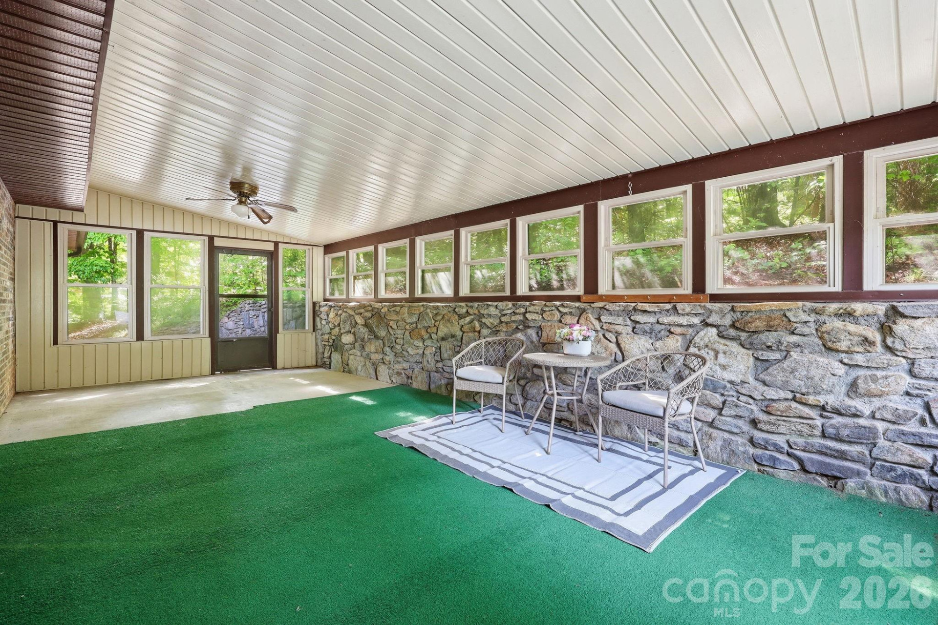 1 Mountain Heritage Place - Photo 14