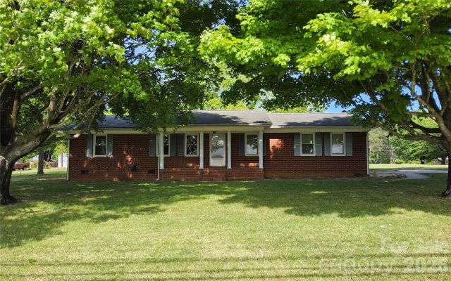 113 Kings Drive, Forest City, NC, 28043