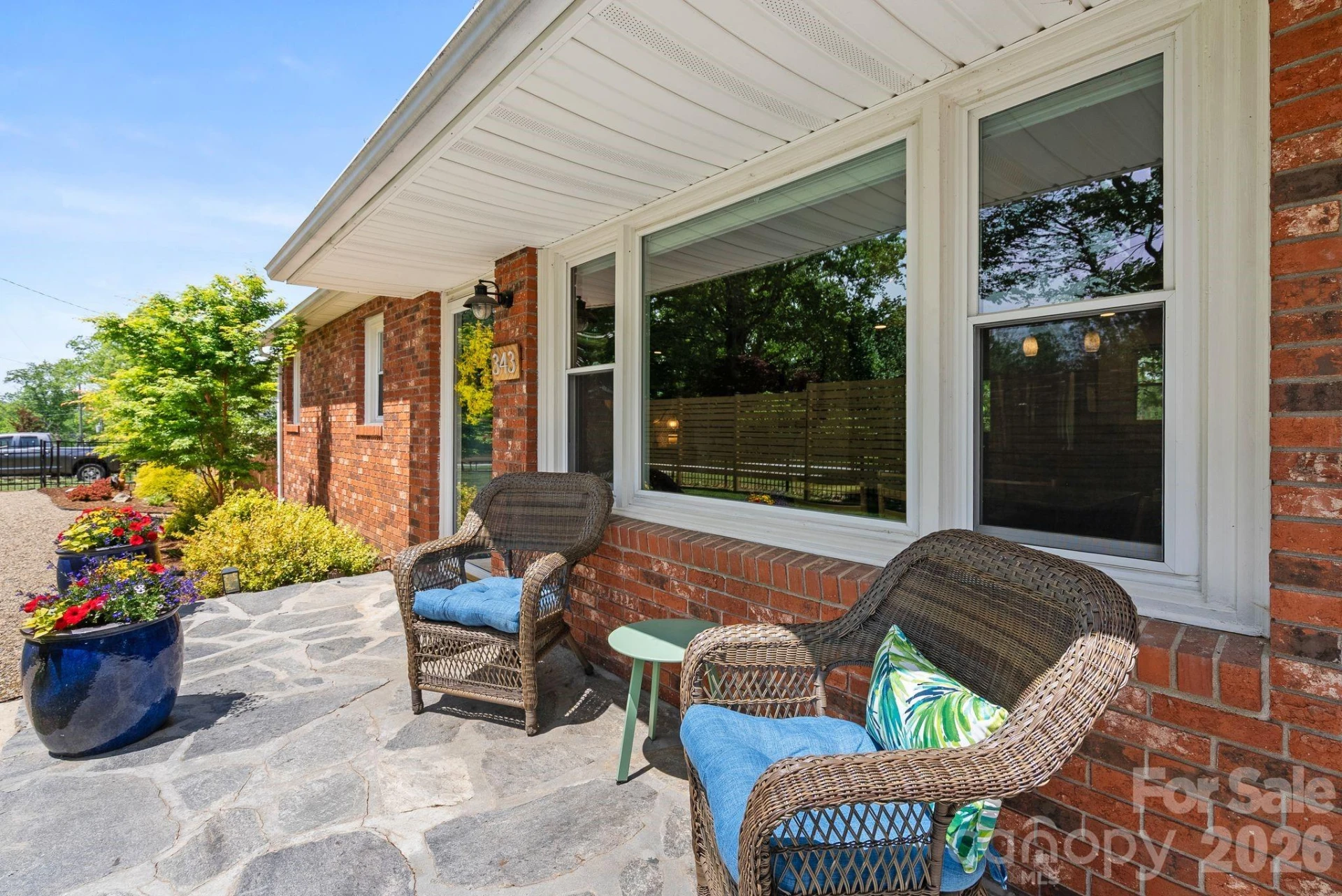 343 Oakview Park Road - Photo 3