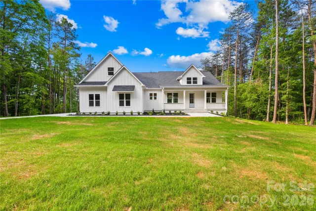 123 Pier Drive, Statesville, NC, 28677