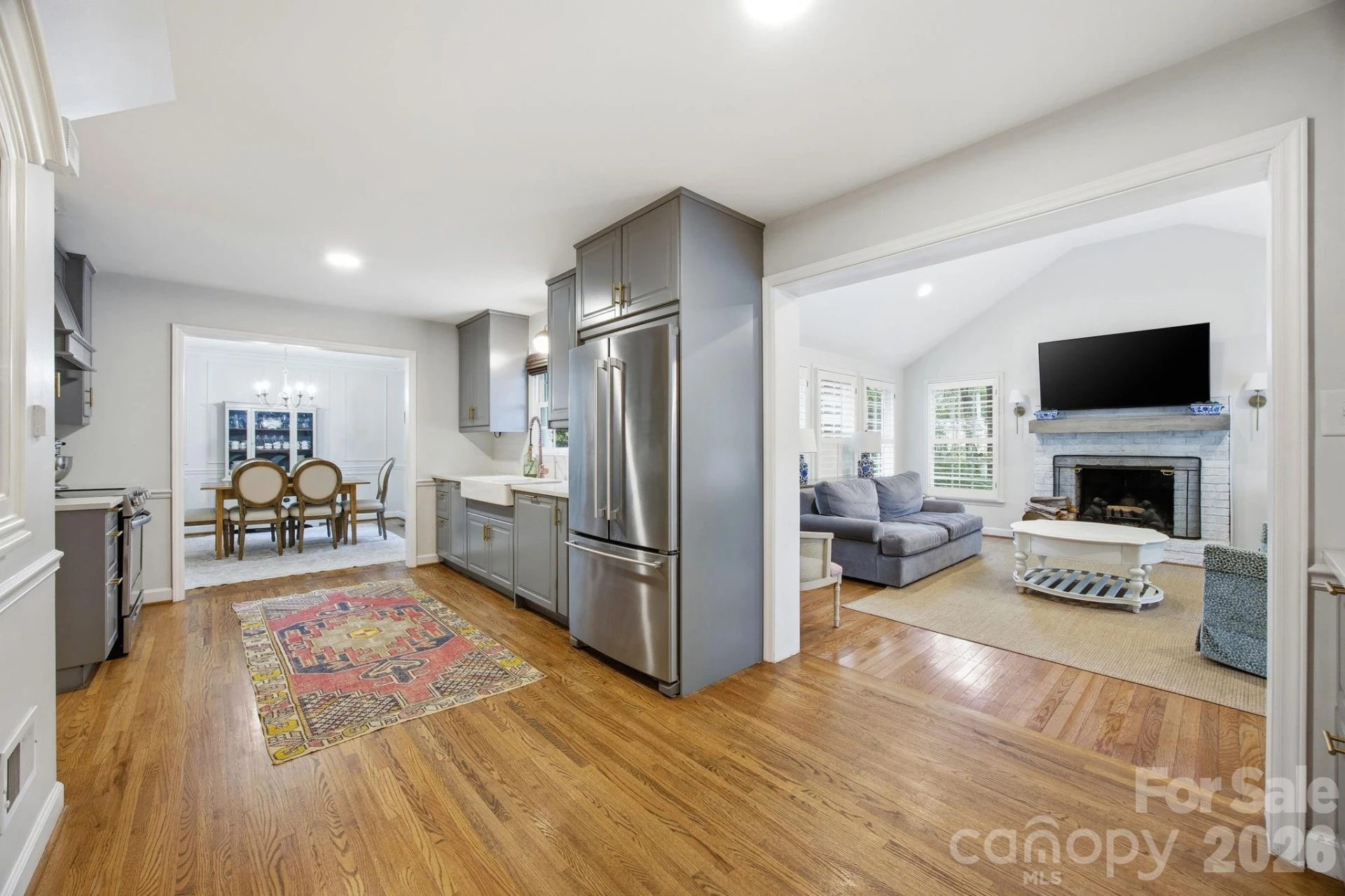 2535 Valencia Terrace - Photo 12
