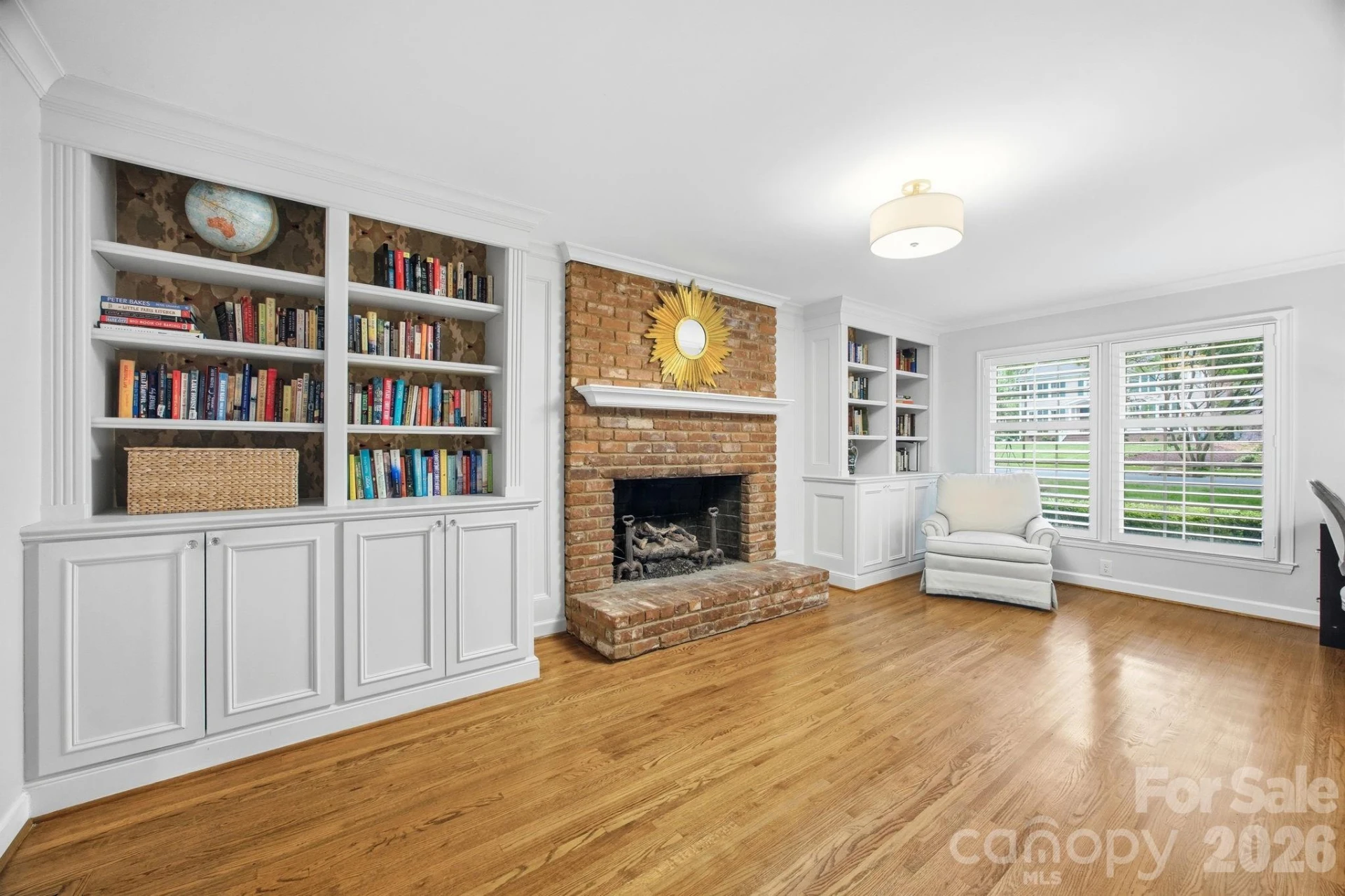 2535 Valencia Terrace - Photo 16