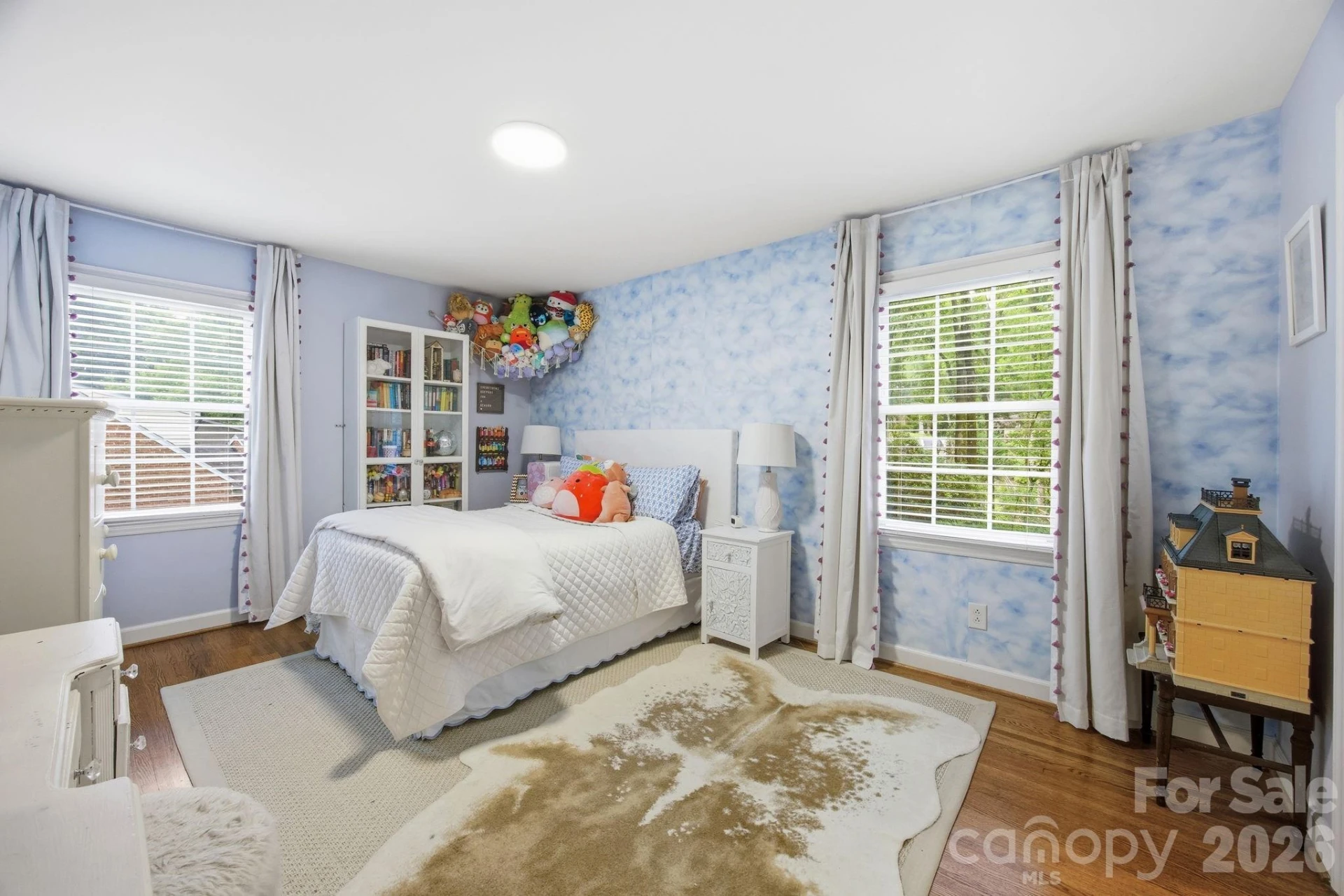 2535 Valencia Terrace - Photo 19