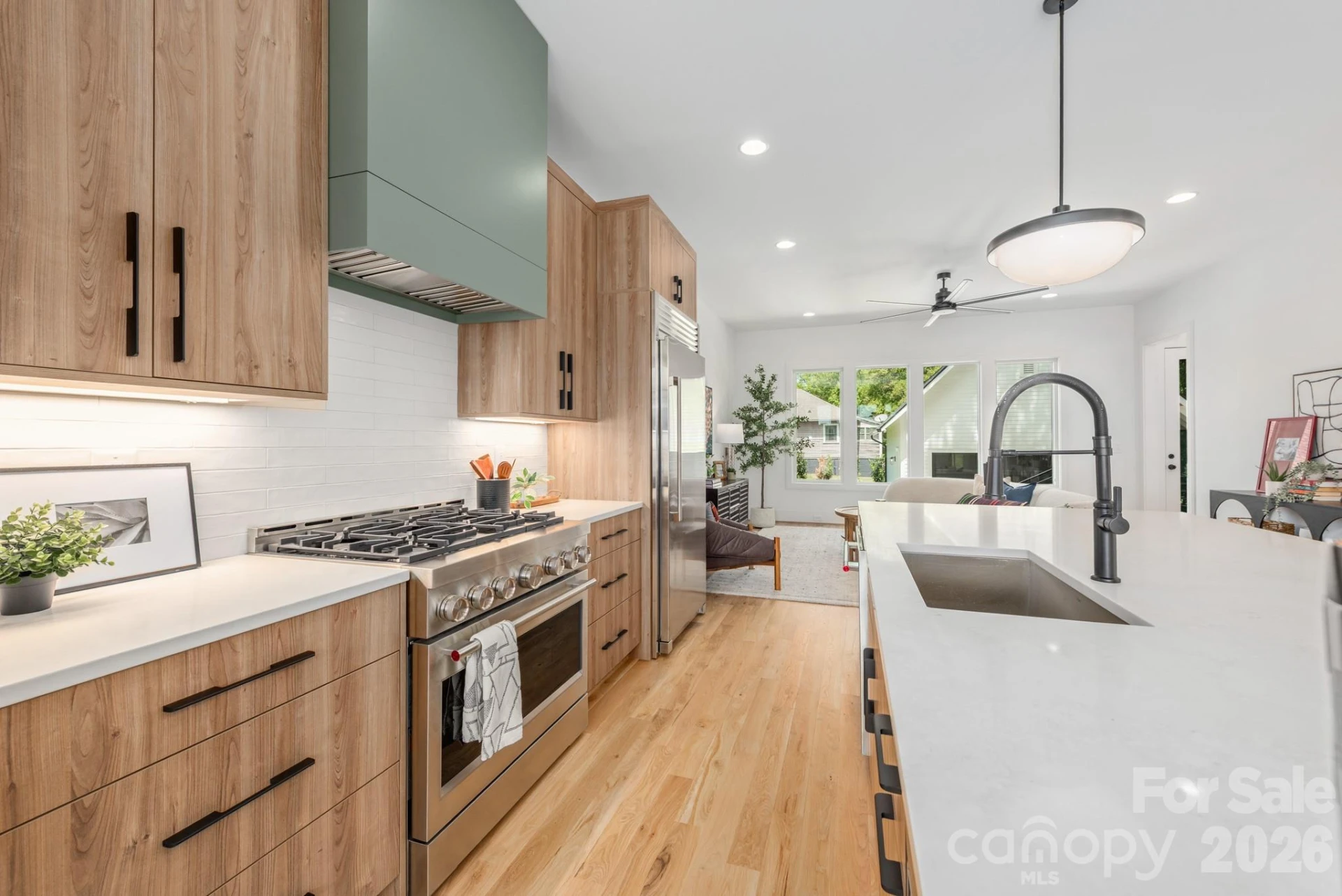 2026 Washington Avenue - Photo 7