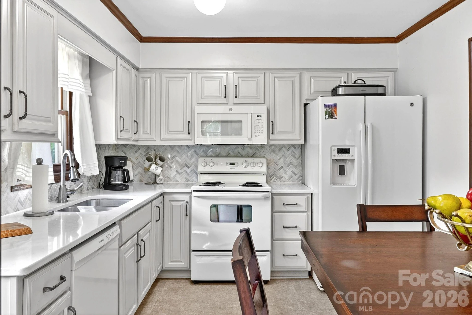 6111 Patrick Place - Photo 16