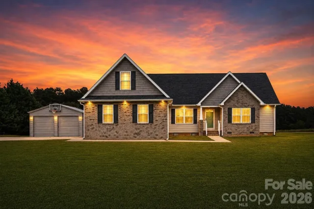 879 Doggett Road, Forest City, NC, 28043