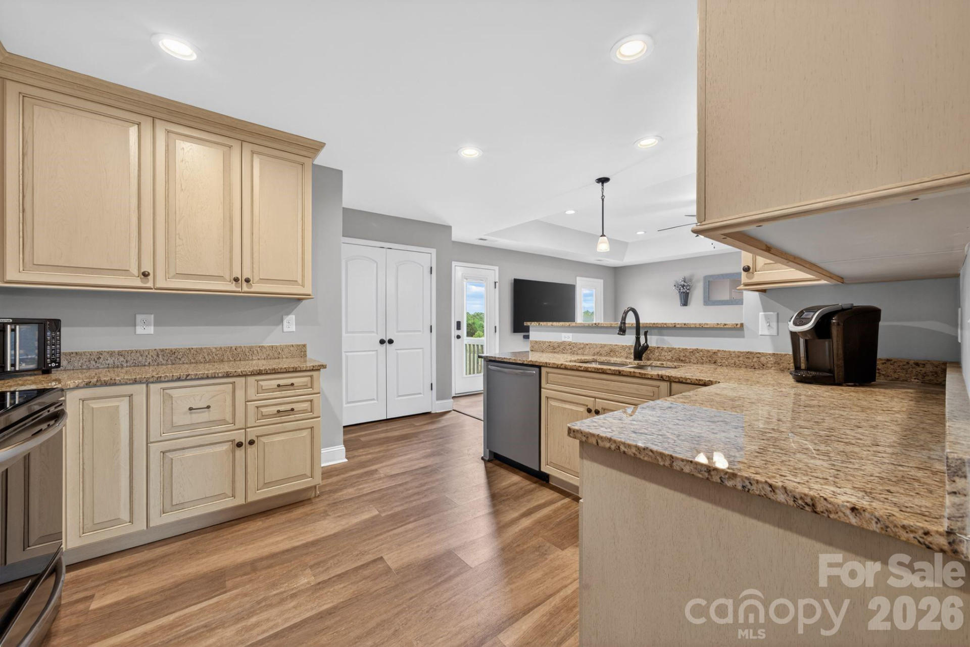 879 Doggett Road - Photo 14