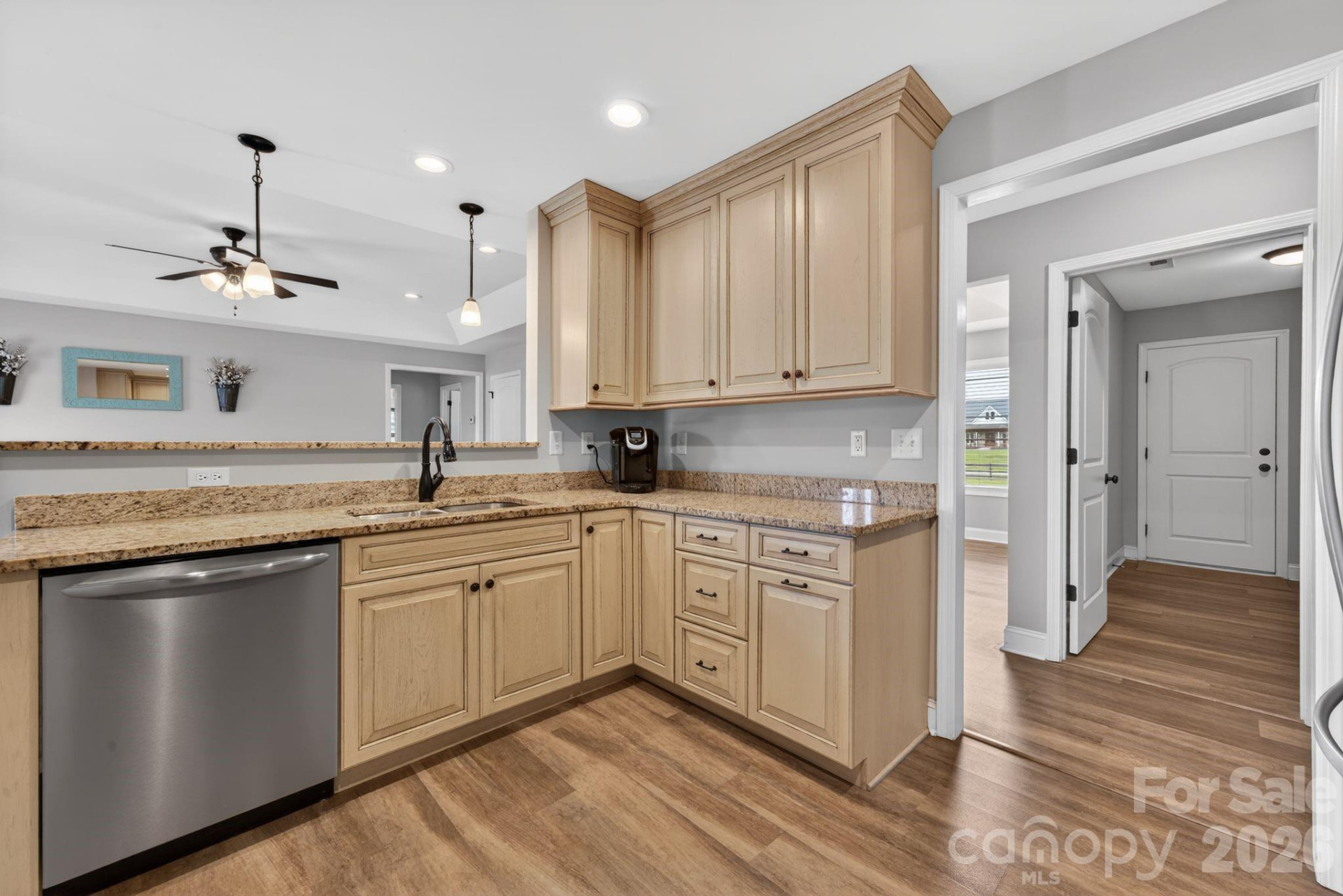 879 Doggett Road - Photo 15