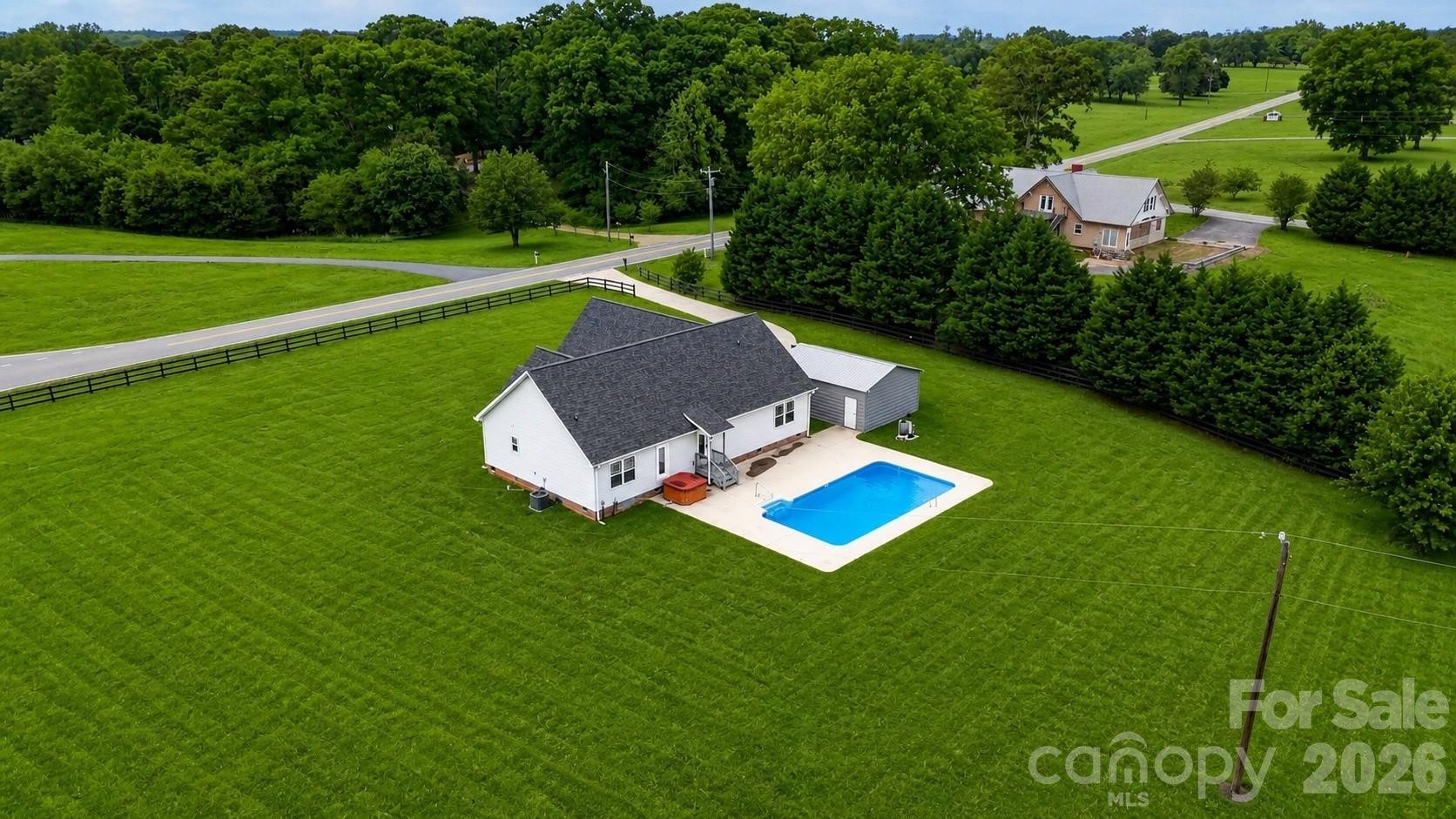 879 Doggett Road - Photo 3