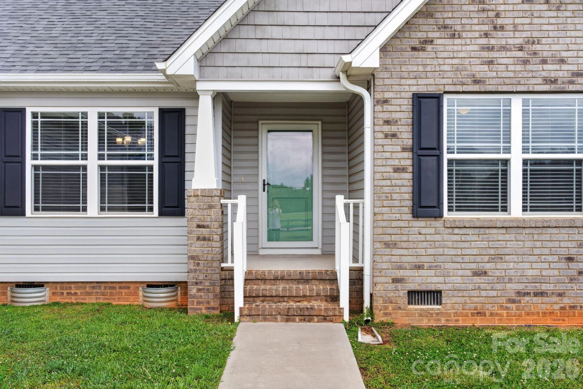 879 Doggett Road - Photo 32