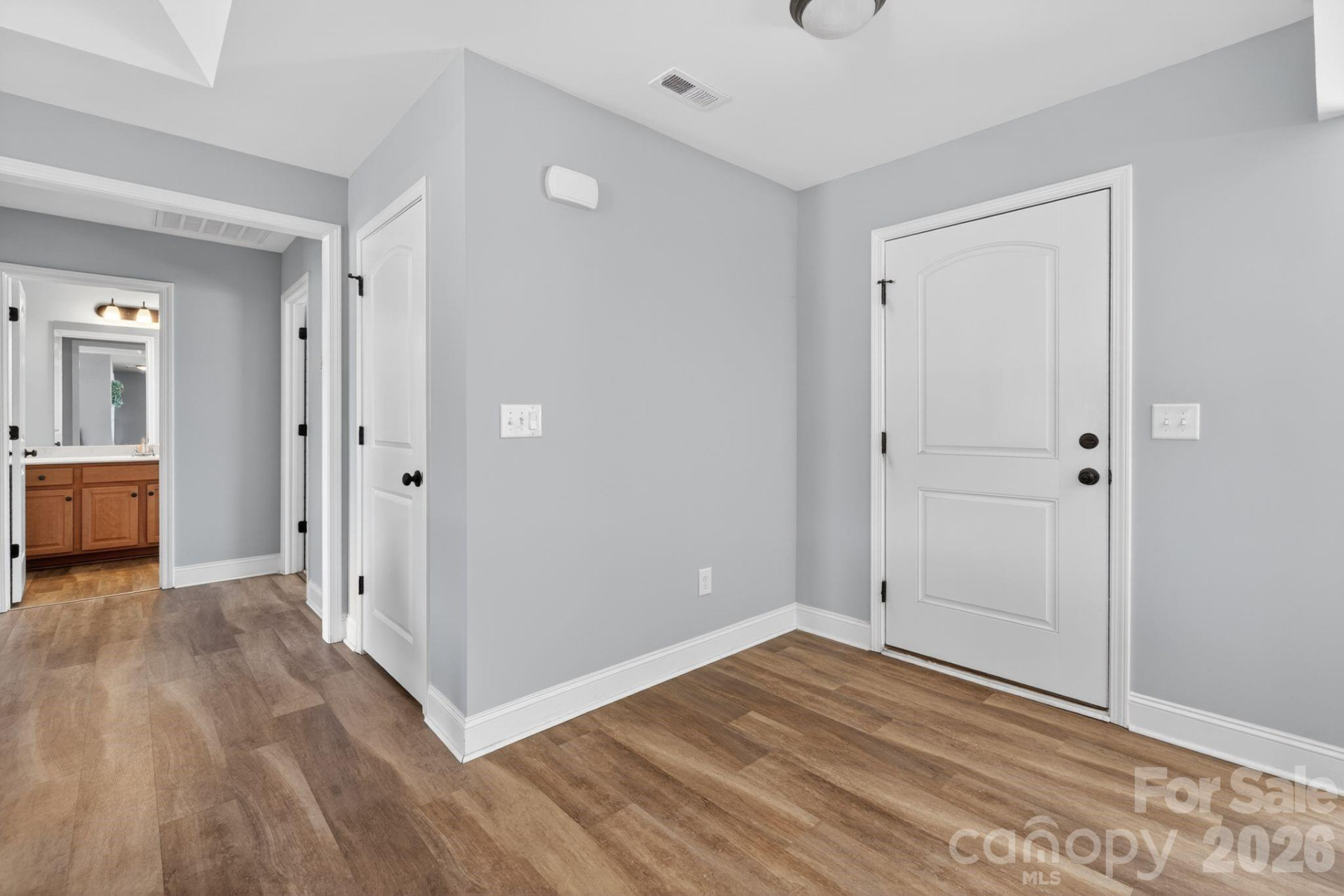 879 Doggett Road - Photo 8