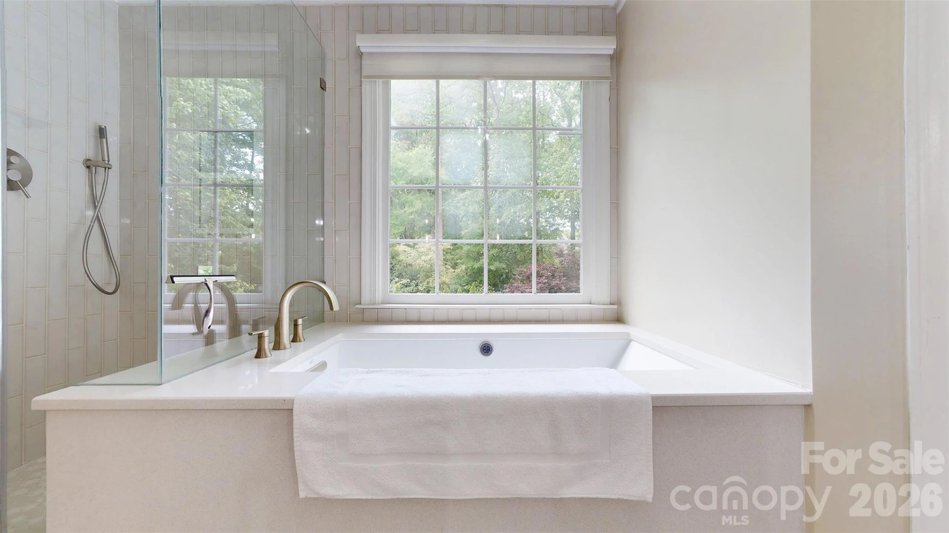 5219 Cadbury Court - Photo 35