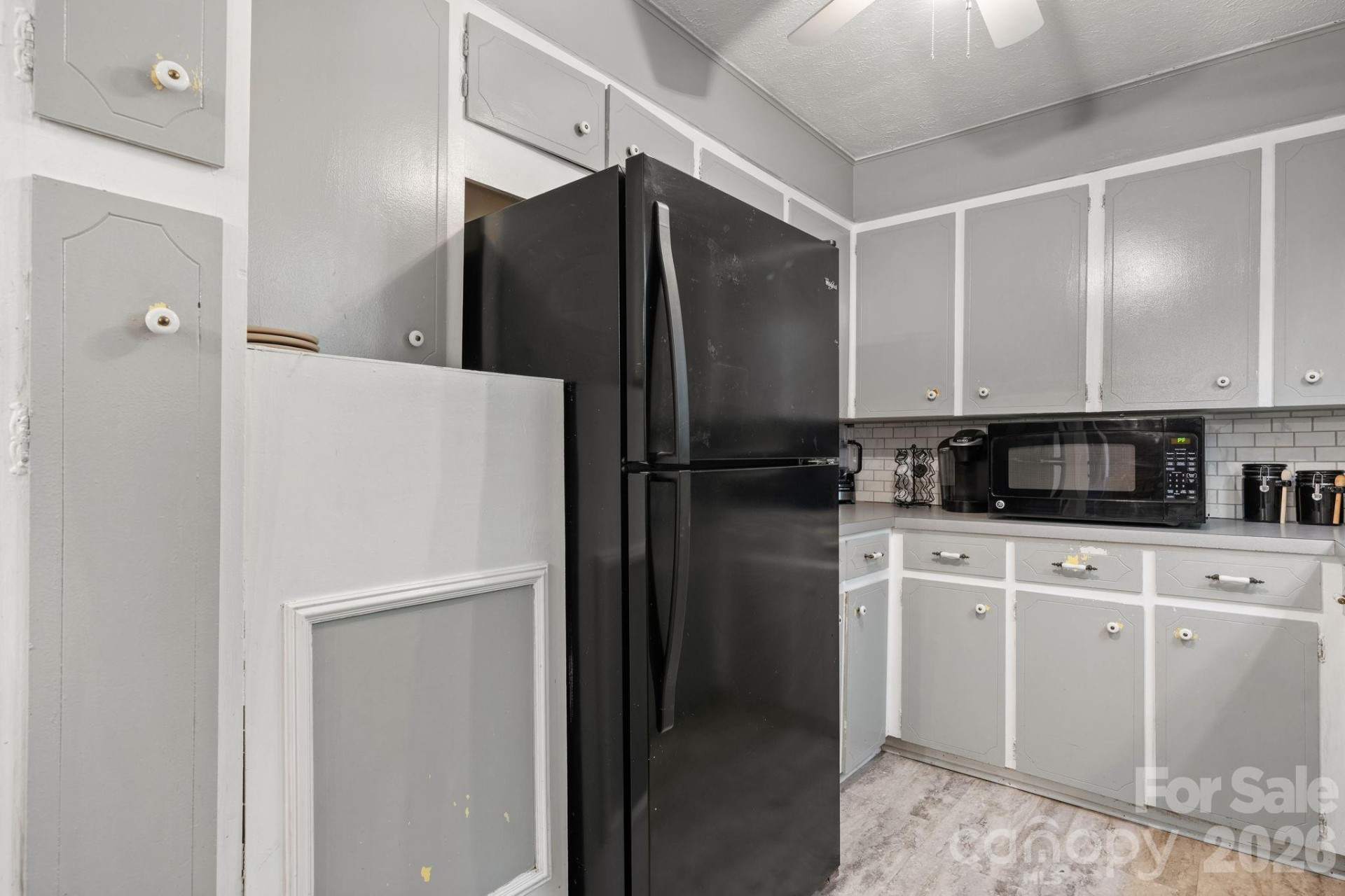 2881 Highline Avenue - Photo 16