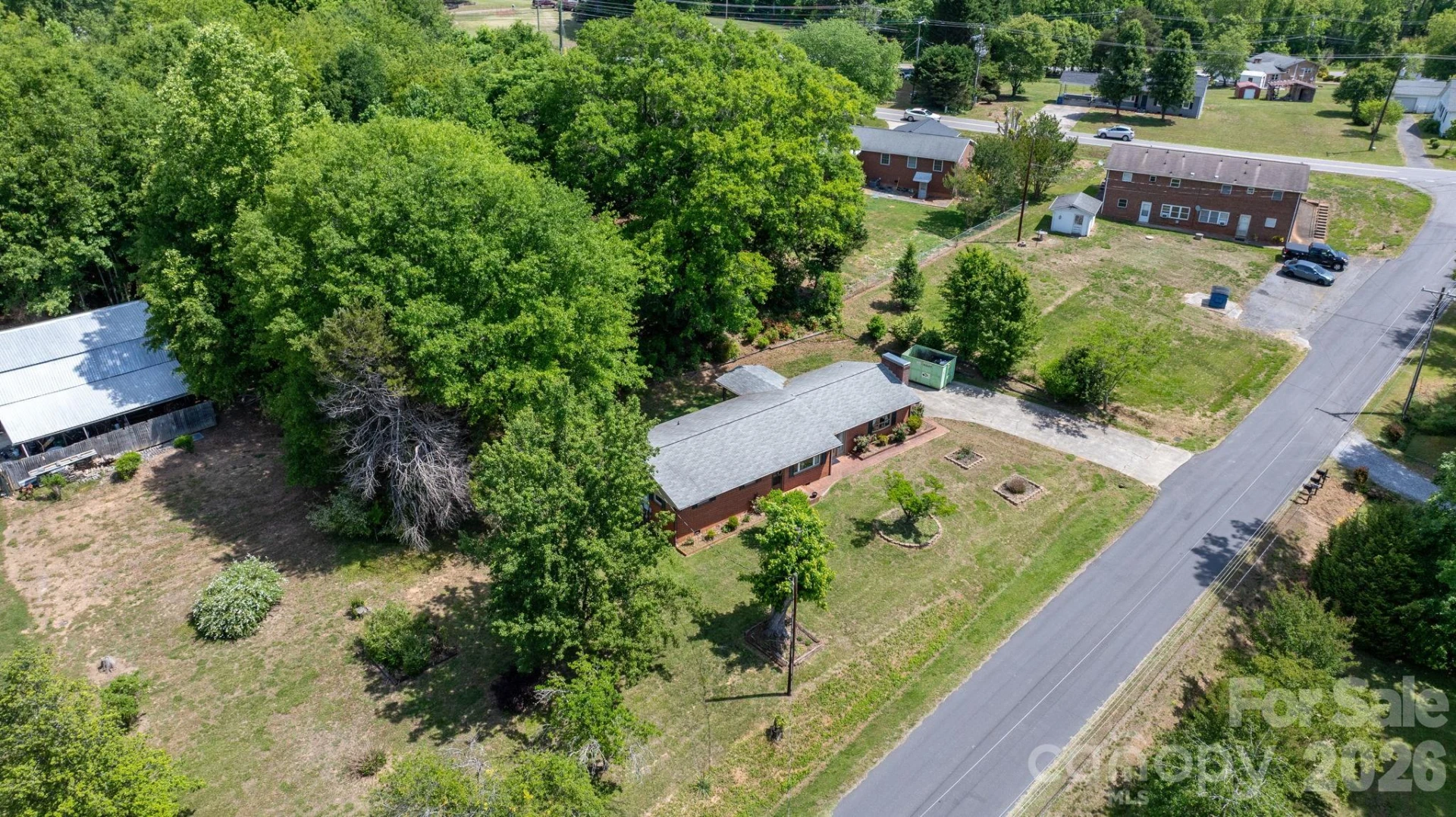 2881 Highline Avenue - Photo 30
