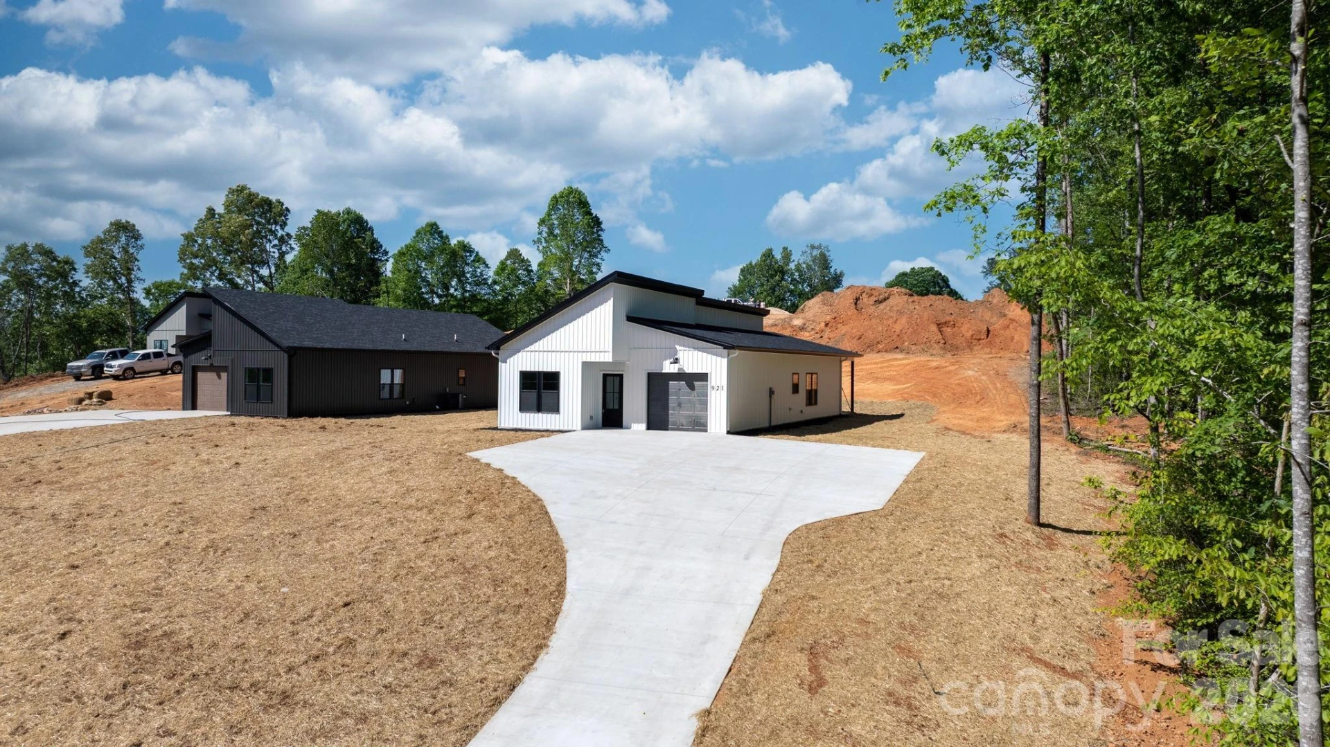 921 Overlook Drive - Photo 32