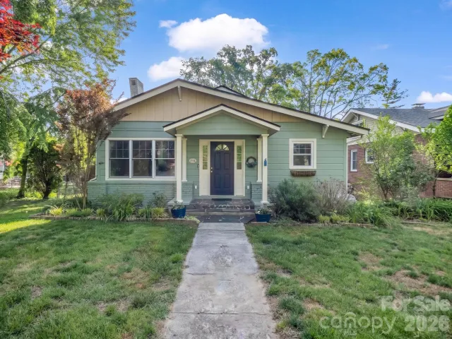 1534 Kensington Road, Hendersonville, NC, 28791