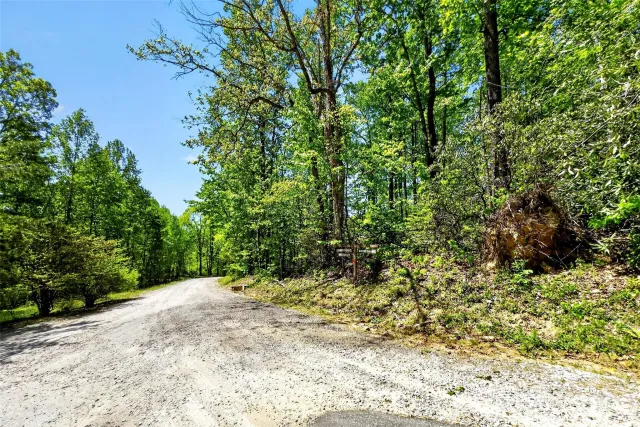 7 Gateway Parkway, Old Fort, NC, 28762