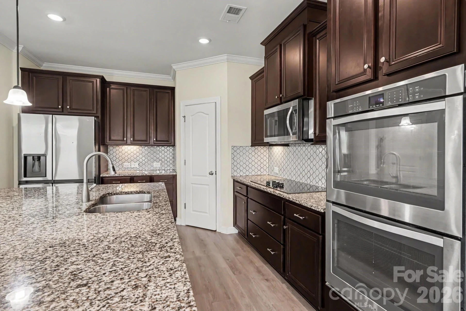 502 Alucio Court - Photo 11