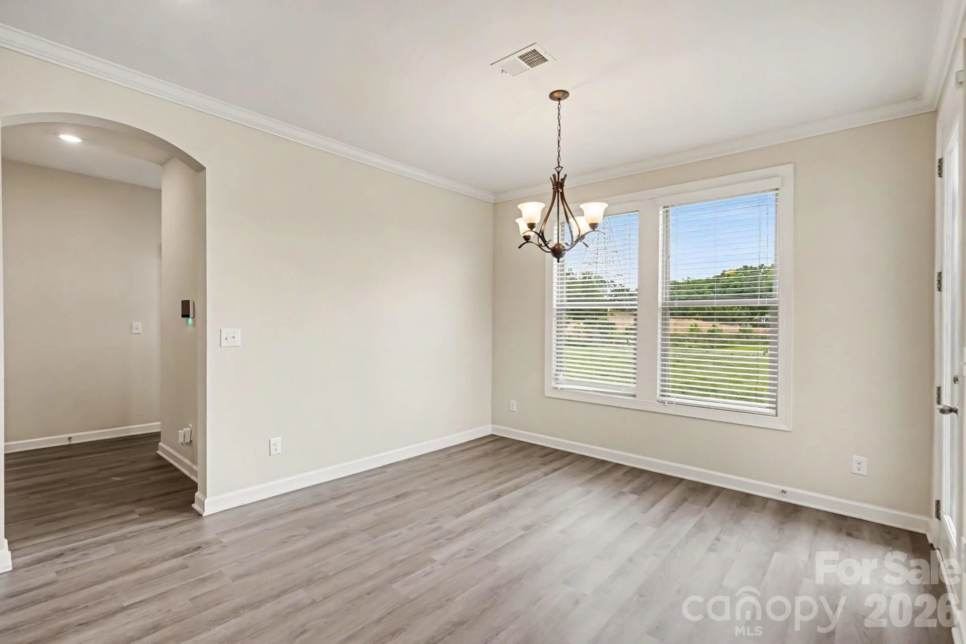 502 Alucio Court - Photo 12